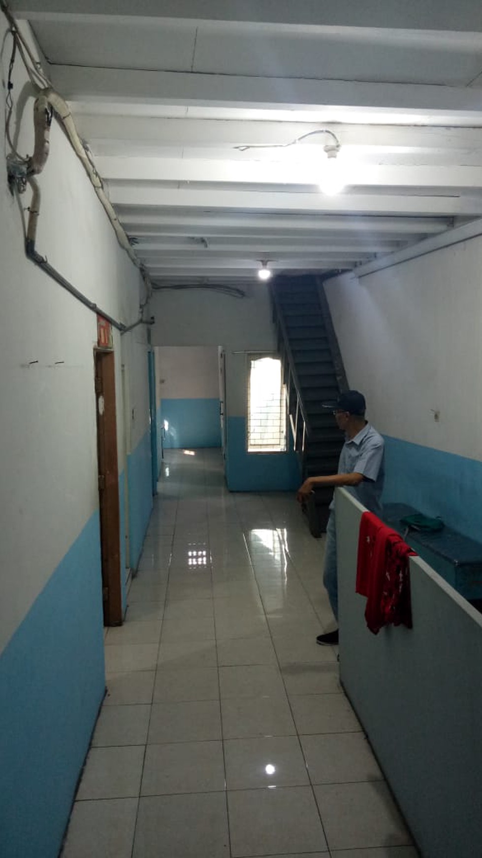 ruko kedung cowek surabaya