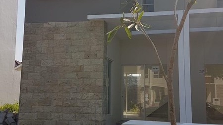 Rumah dijual Puri Surya Jaya Valencia Street Gedangan