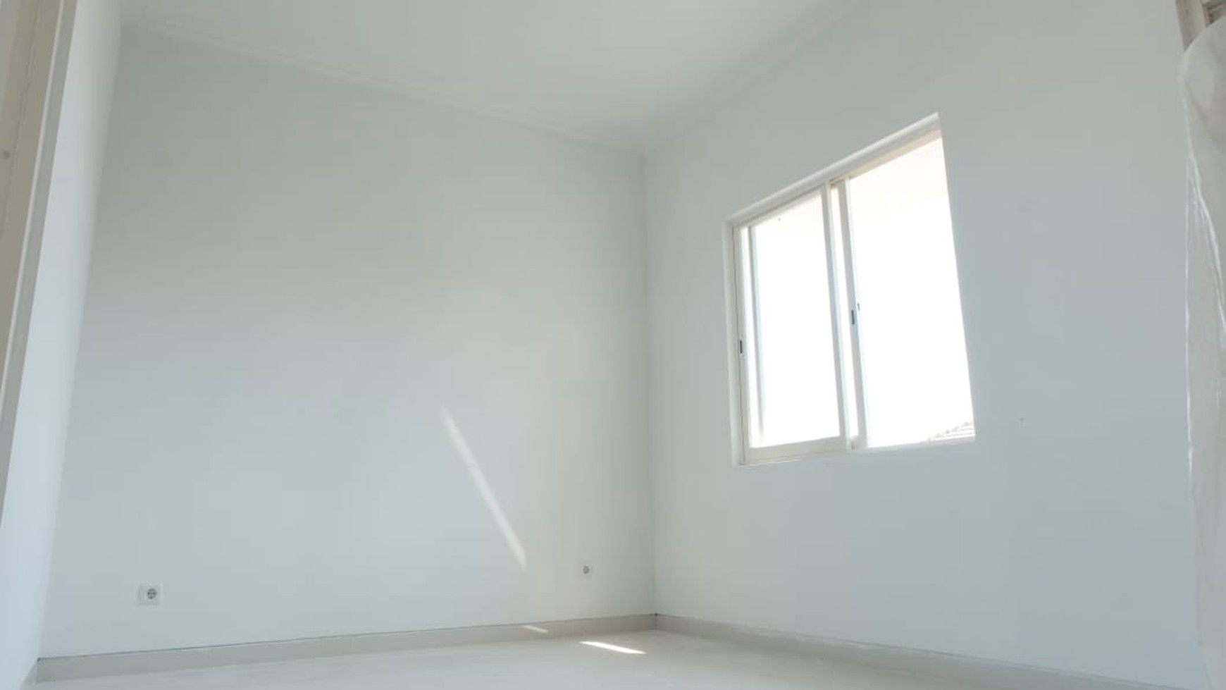Rumah dijual Puri Surya Jaya Valencia Street Gedangan