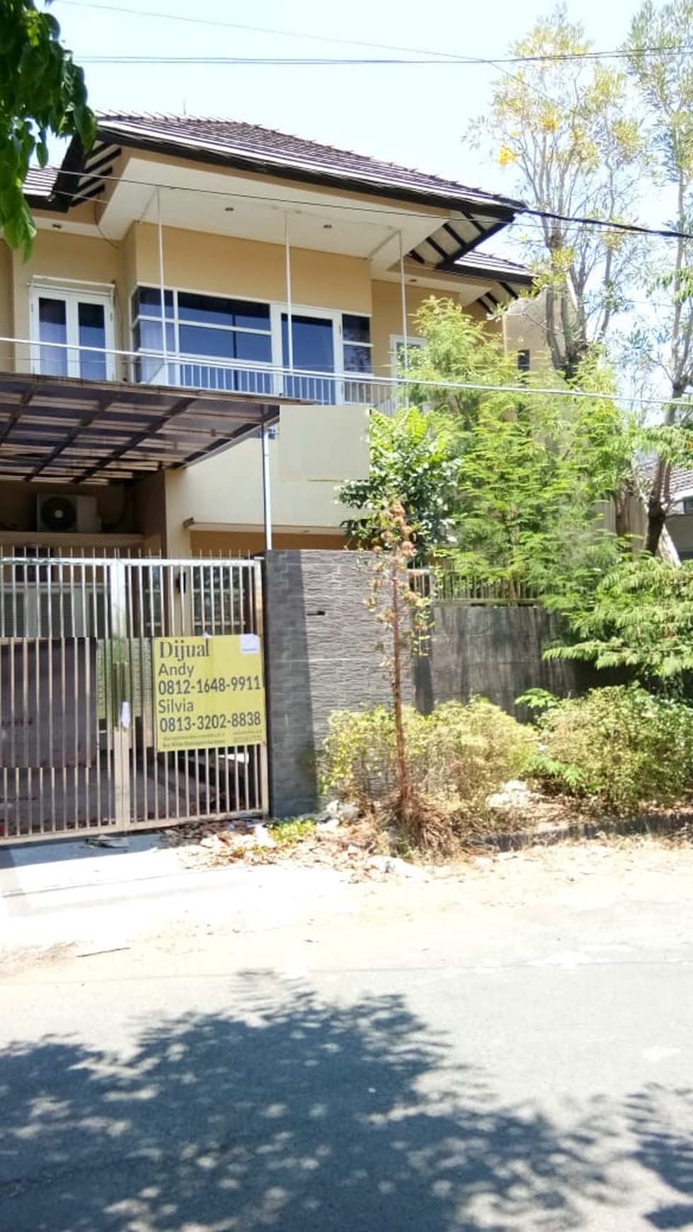 Rumah ciamik Dharmahusada Indah Selatan