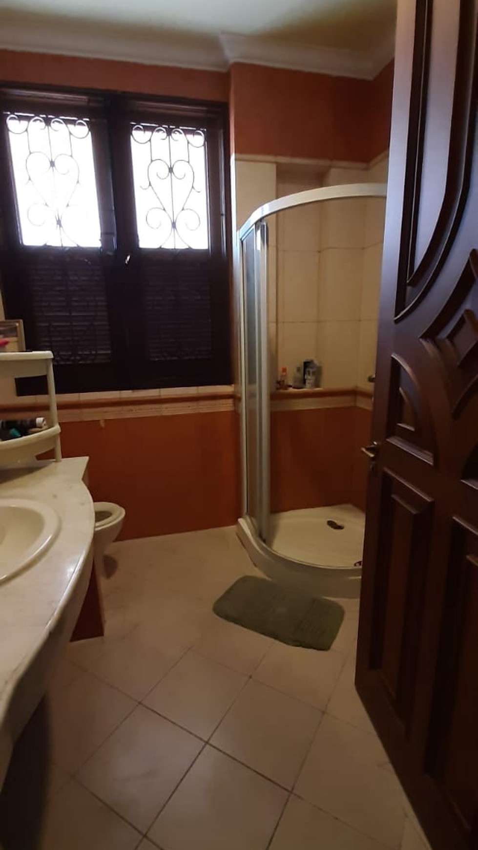Rumah MEWAH, Siap Huni, dan Lokasi Strategis @Jl Pinguin, Bintaro