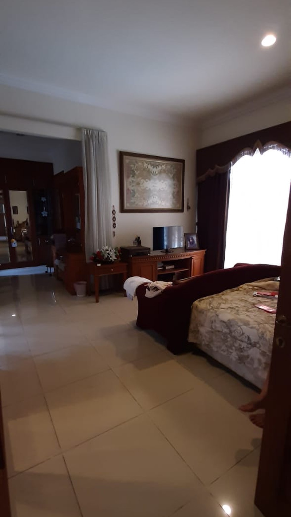 Rumah MEWAH, Siap Huni, dan Lokasi Strategis @Jl Pinguin, Bintaro