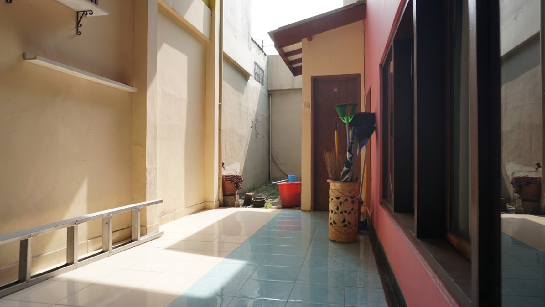 Rumah 2 Lantai Dekat Dengan Banyak Fasilitas Di Depok