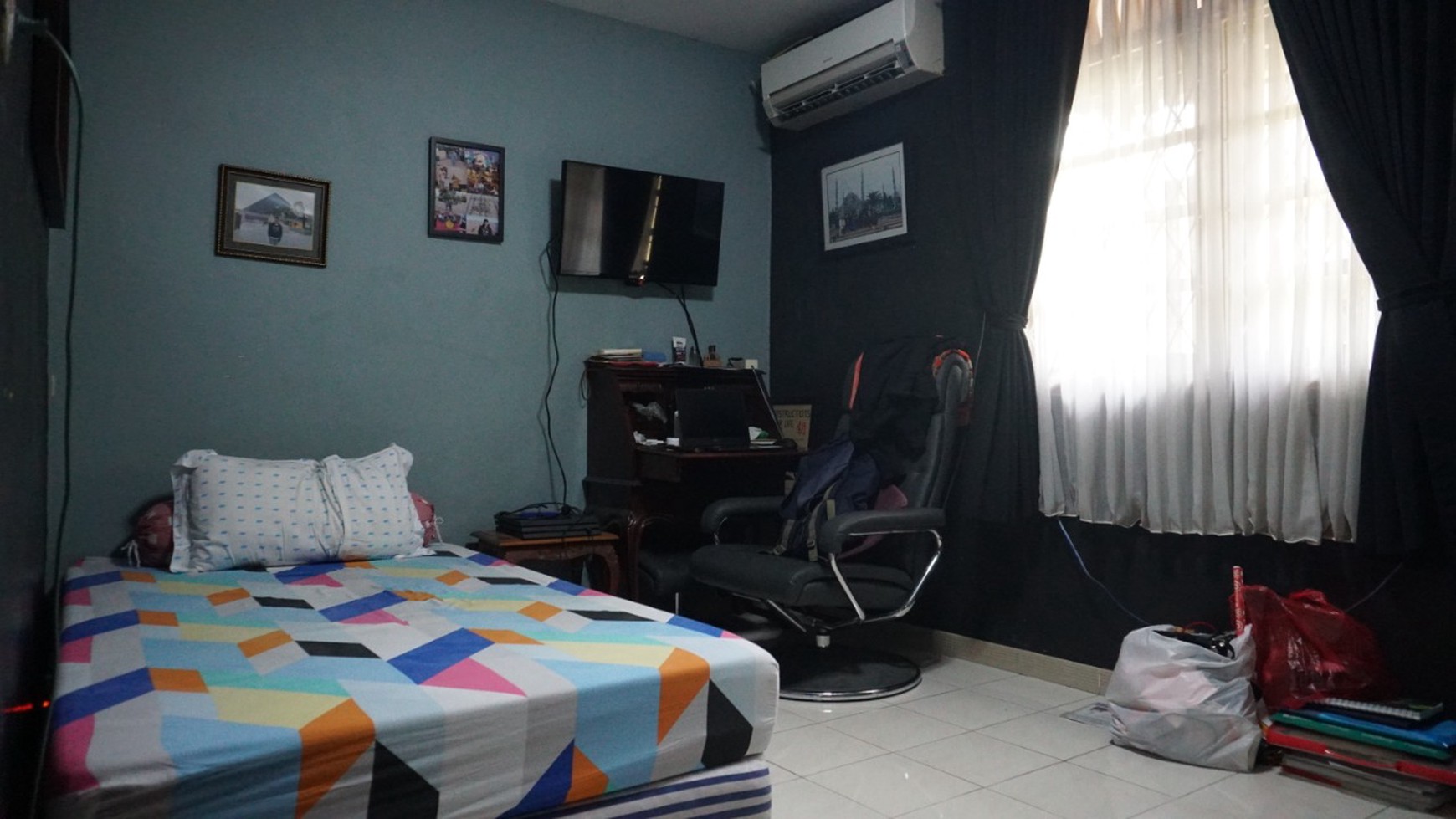 Rumah 2 Lantai Dekat Dengan Banyak Fasilitas Di Depok