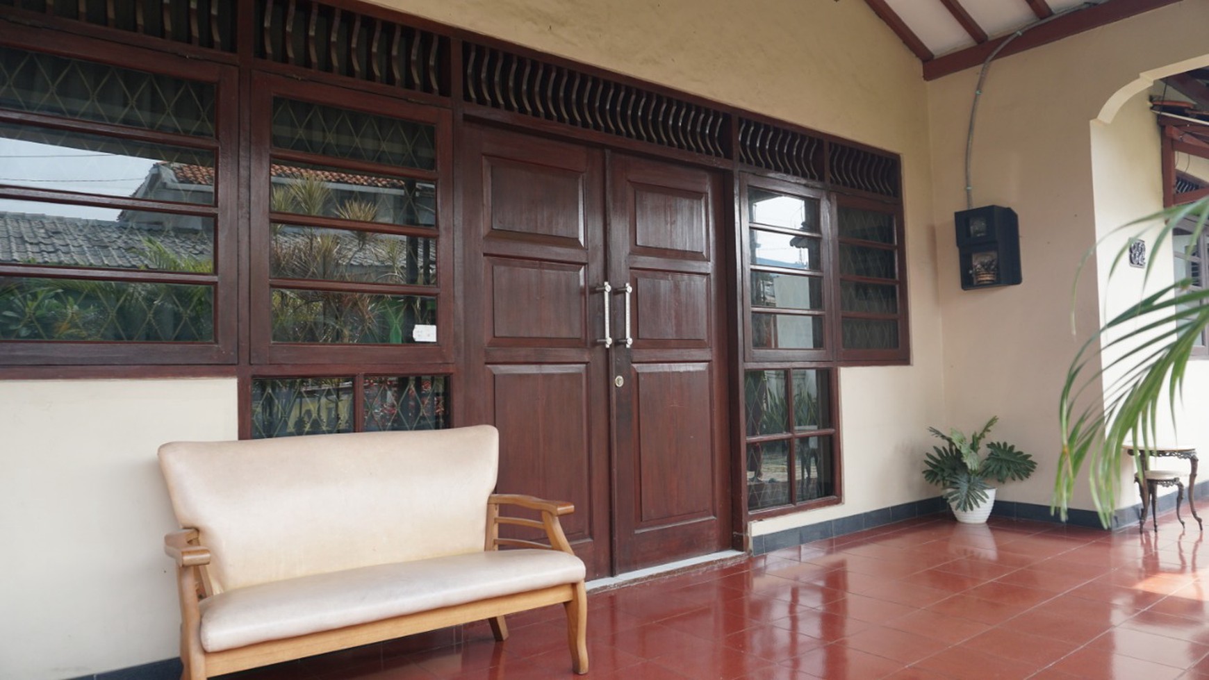 Rumah 2 Lantai Dekat Dengan Banyak Fasilitas Di Depok