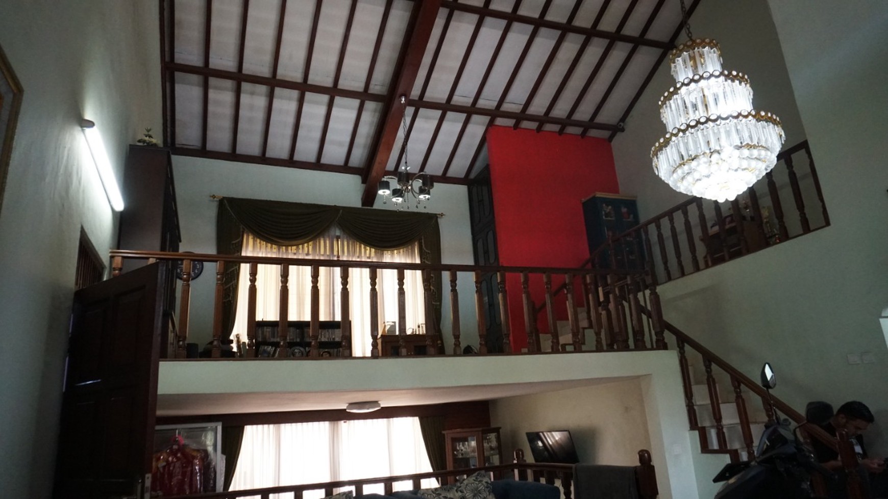 Rumah 2 Lantai Dekat Dengan Banyak Fasilitas Di Depok