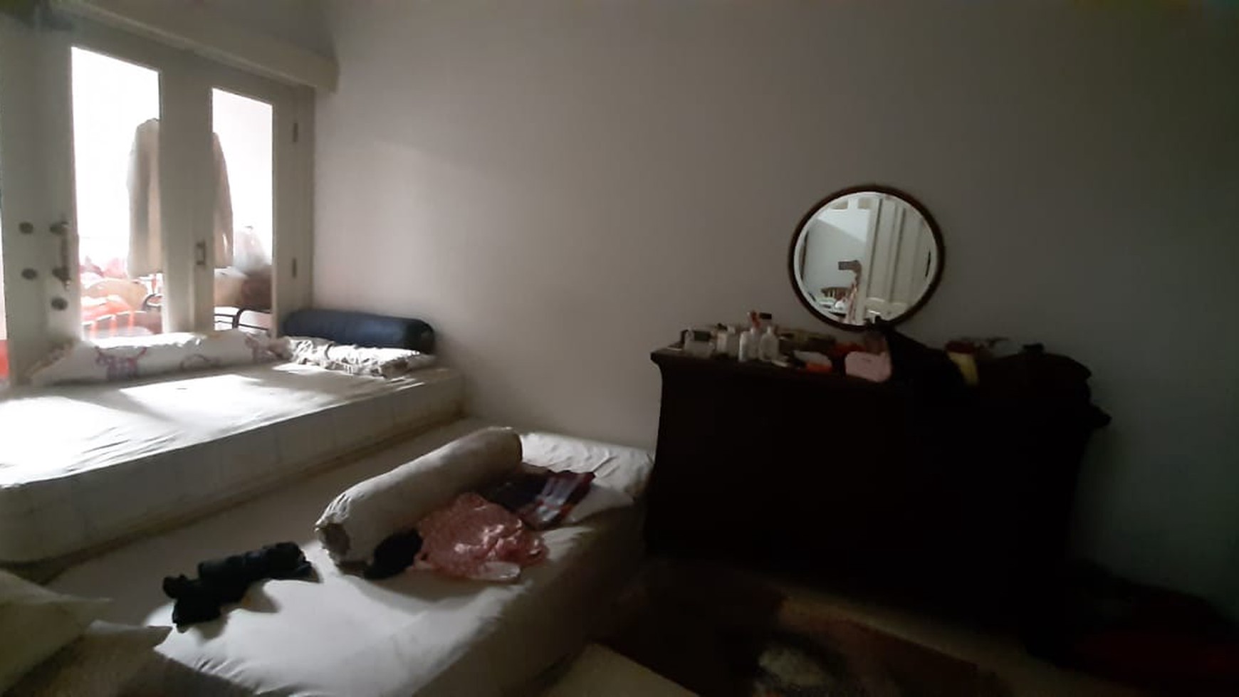 Rumah Siap Huni, Lokasi Strategis, dan Hunian Nyaman @Pondok Emas, Pondok Indah