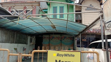 Ruko Lokasi Bagus Di Pinggir Jalan Raya Di Cinere