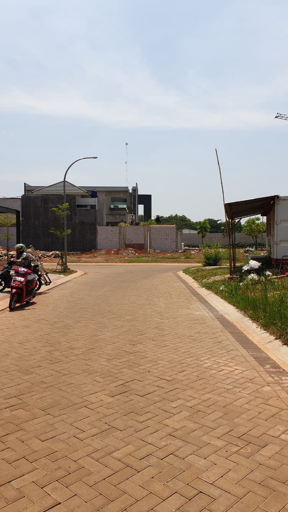Rumah Siap Huni,lokasi oke di Bintaro Jaya
