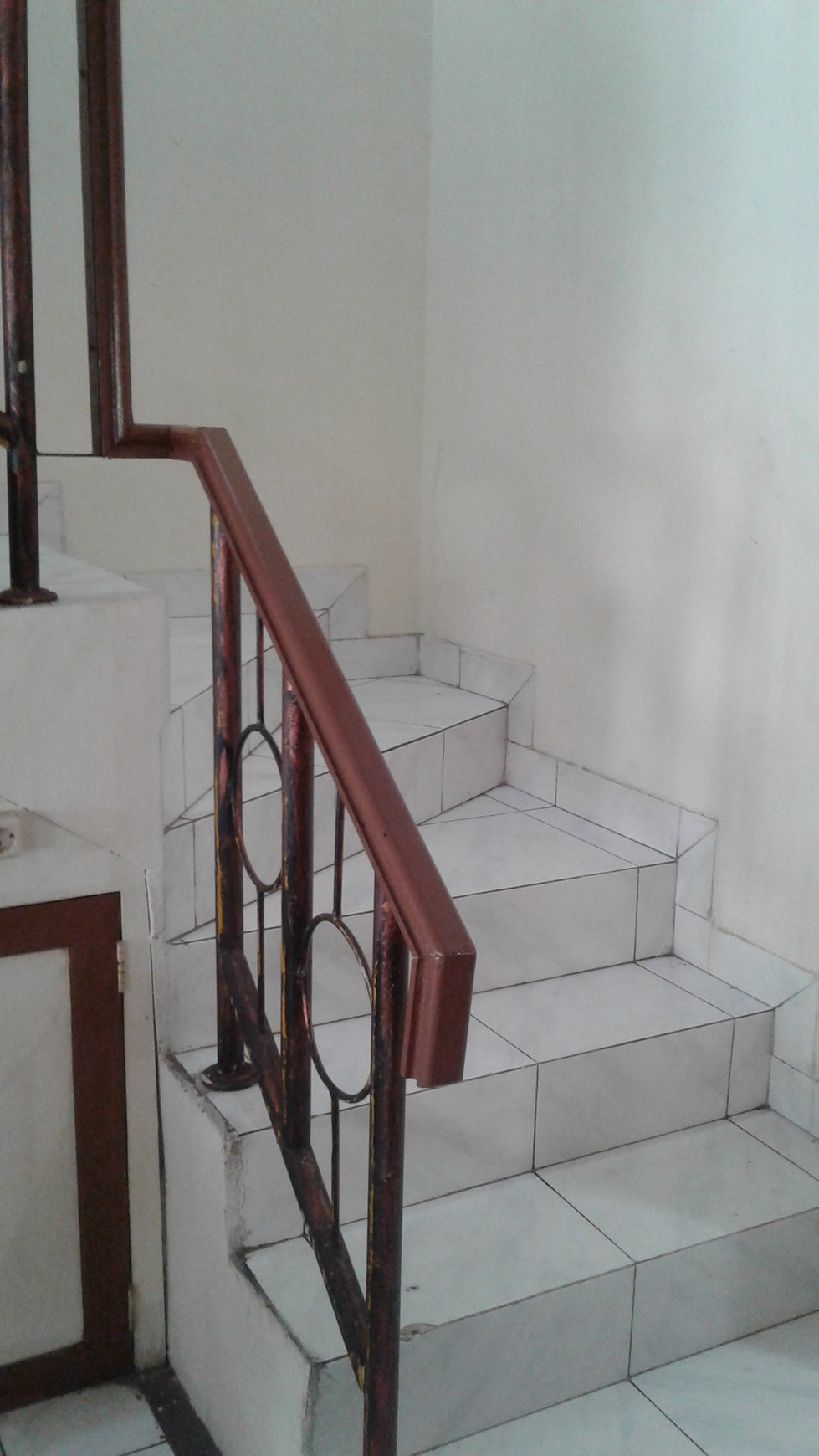 Ruko Sewa di Sentra Menteng
