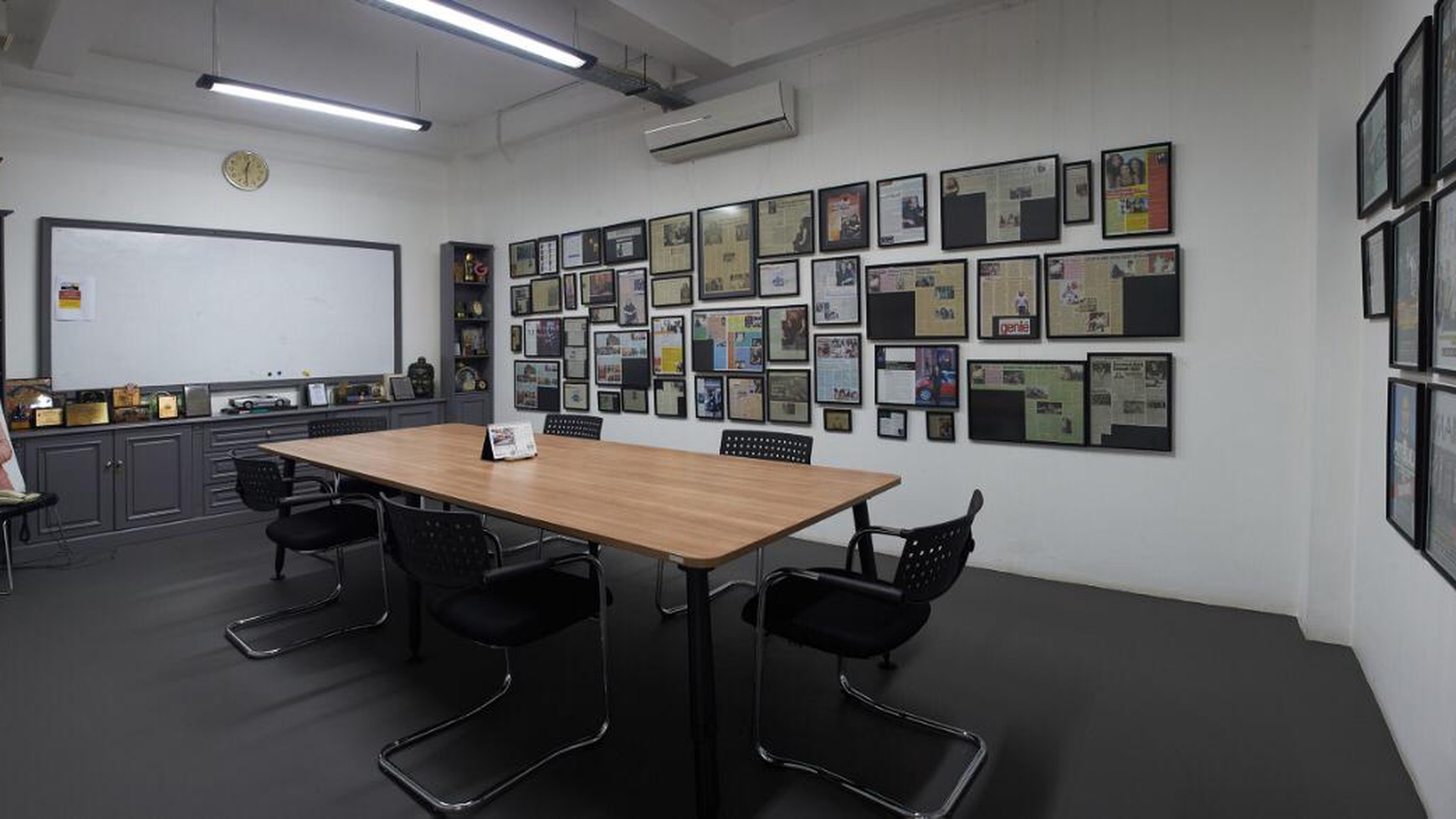 Gedung ,halaman luas di Radio Dalam Jakarta Selatan!!!