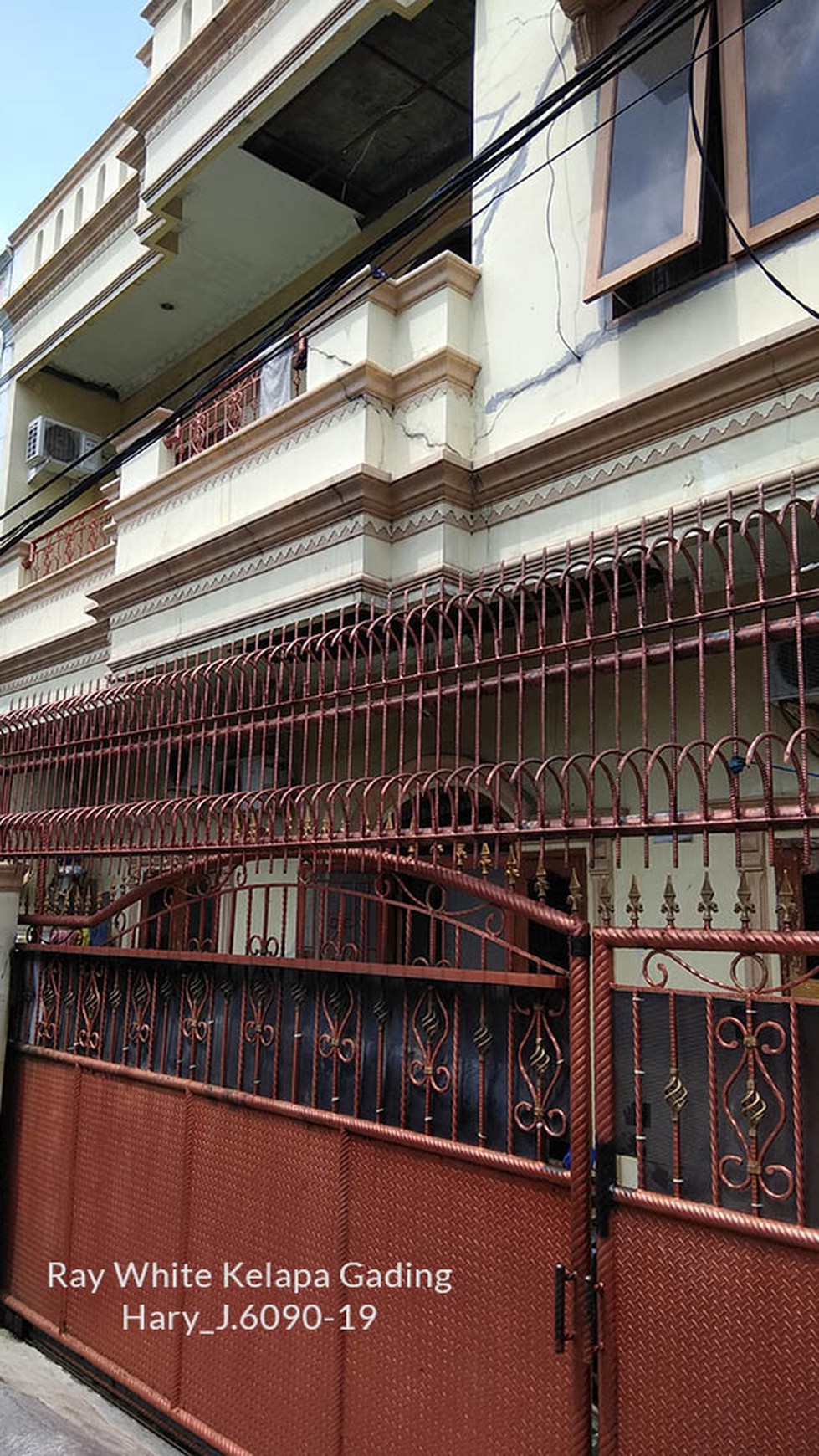 Rumah Kost Jl Pademangan, Luas 10x15m2, 19 kamar tidur