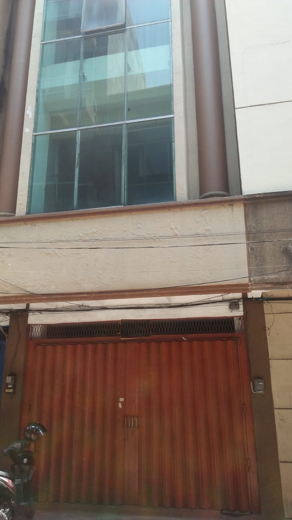 Ruko 3.5 lnatai strategis jalan Kayun