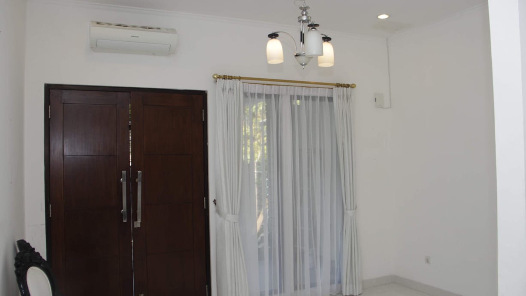 Rumah Sewa di Kebayoran Baru Jl Leuser