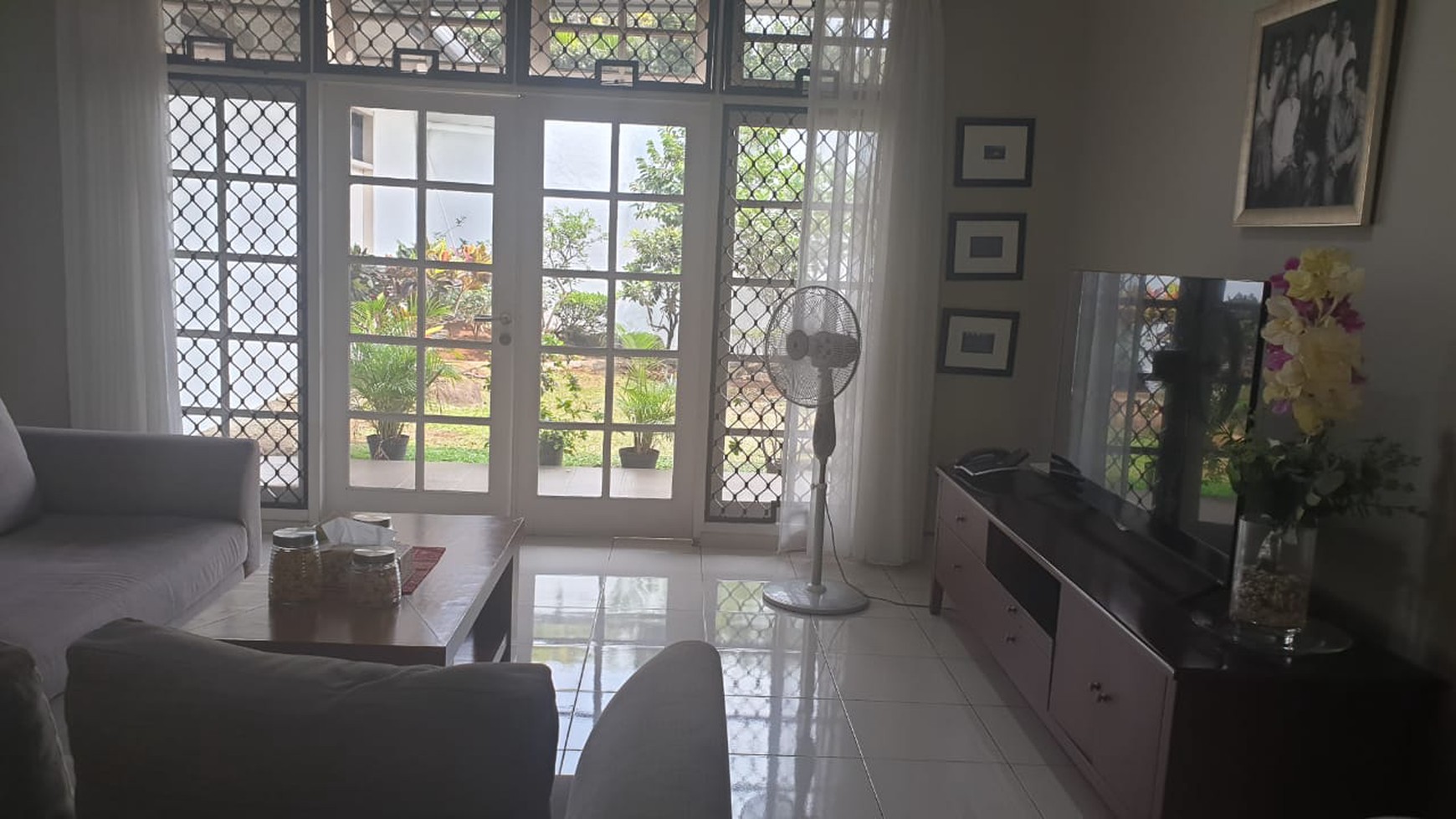 Rumah Terawat dan Asri di Komplek Bukit Cinere