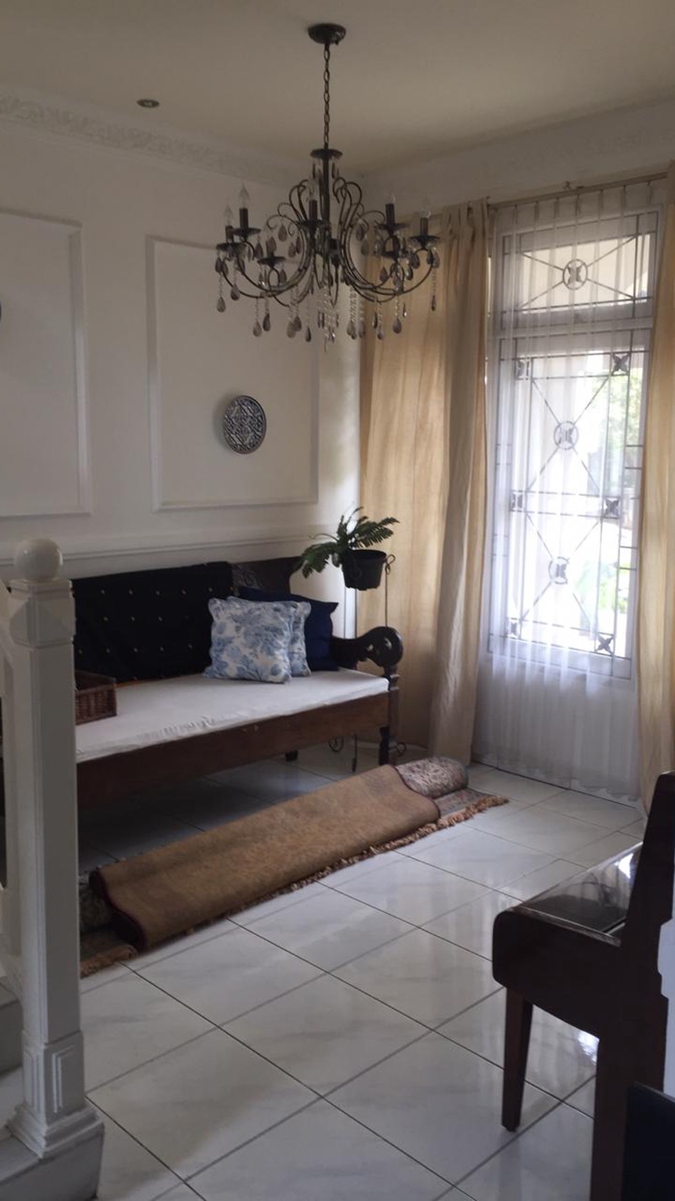 Rumah siap huni,lokasi oke di Bintaro Jaya 9