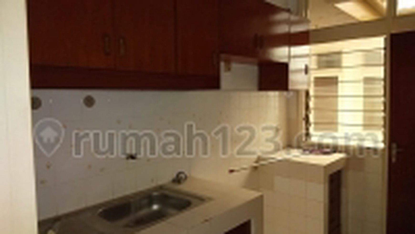 RUMAH STANDAR ASRI DEKAT PIM (HARGA DIBAWAH PASAR) DI AREA PINANG MAS PONDOK INDAH.