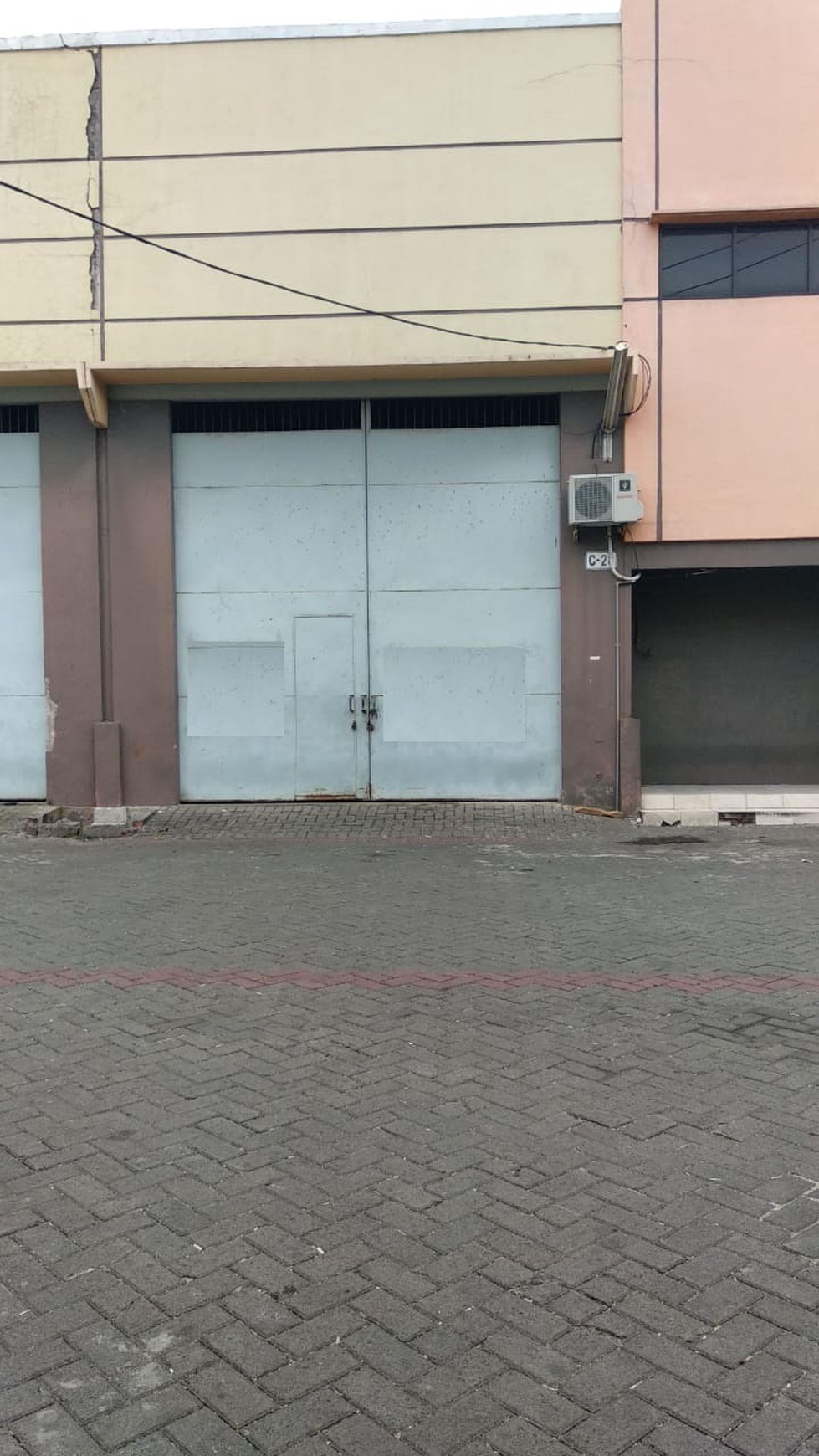 Gudang Kletek Sepanjang