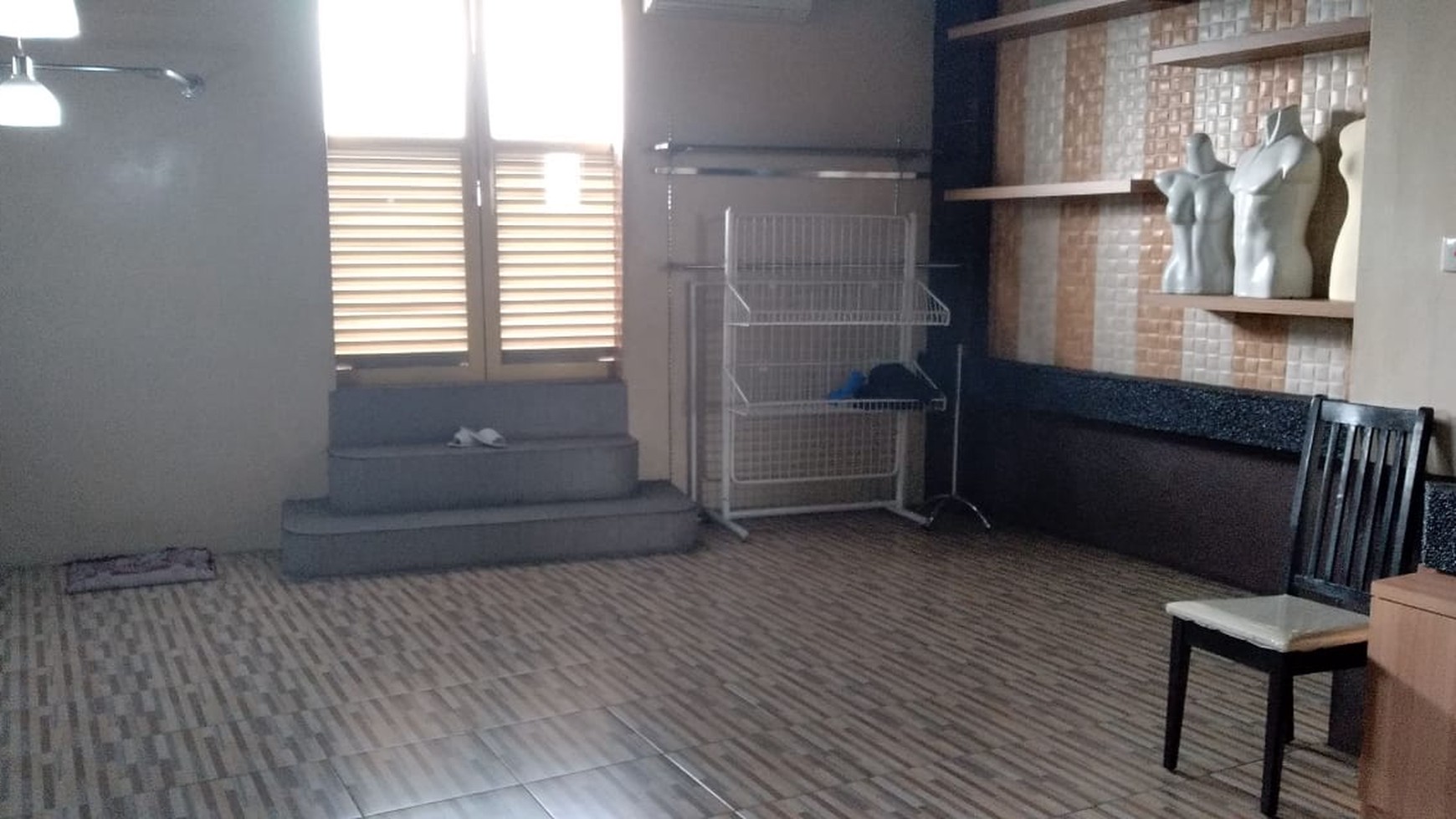 Ruko jalan pahlawan bubutan surabaya