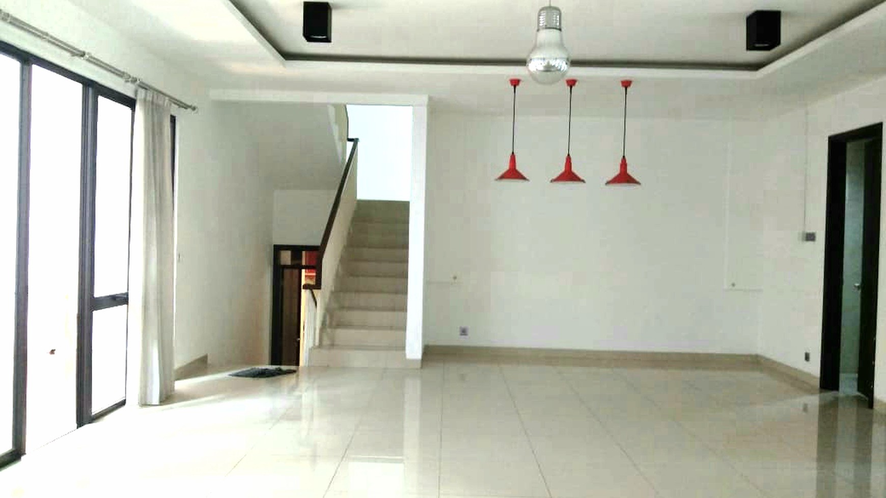 Rumah Minimalis siap huni di Kebayoran Garden Bintaro Jaya harga 5,2M nego sampai DEAL