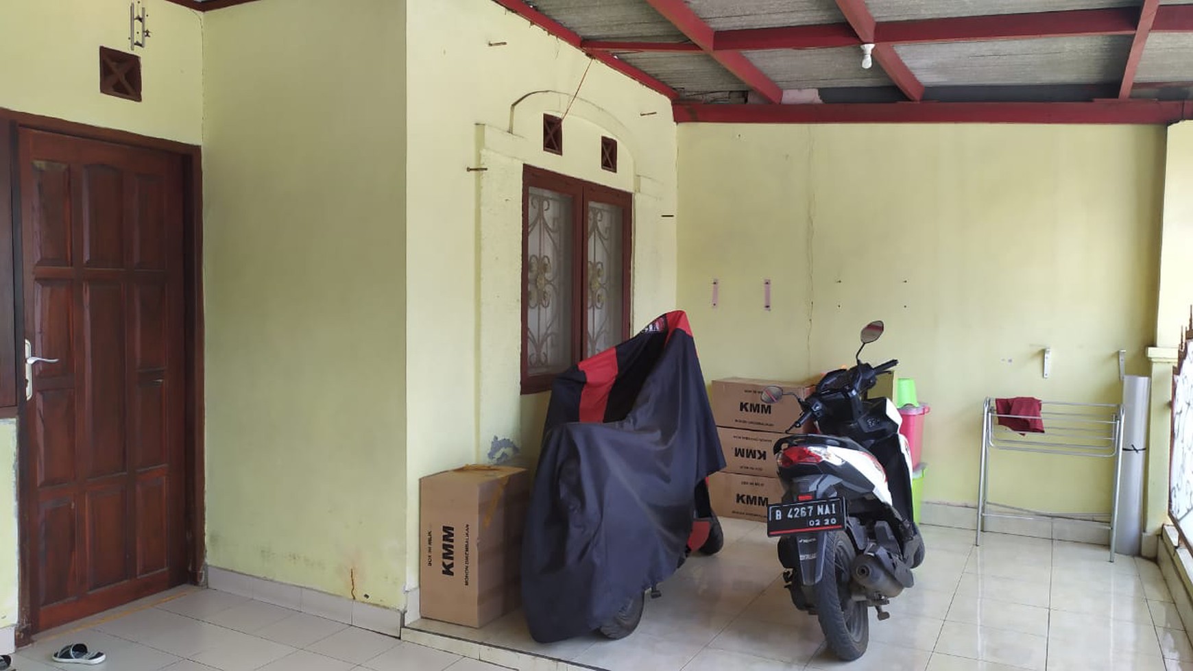 Rumah Dalam Komplek Di Serpong - BSD