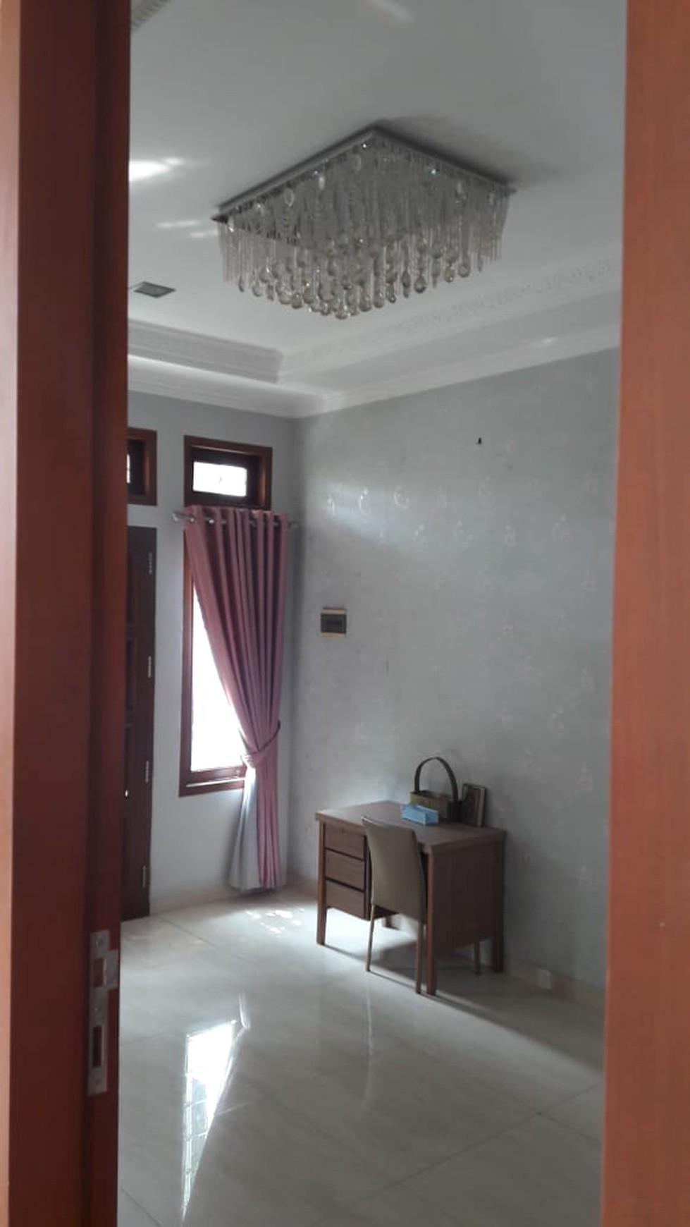 Rumah di JL. Palem Sawit - Palem Semi Karawaci Tangerang