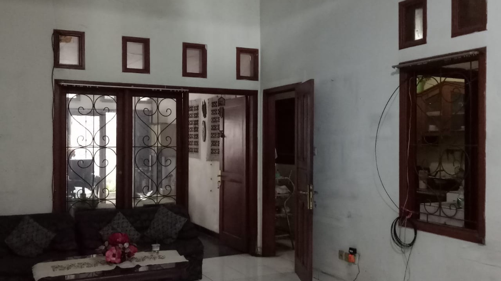 Rumah Bagus 2 Lantai di Lingkar Asri Bekasi