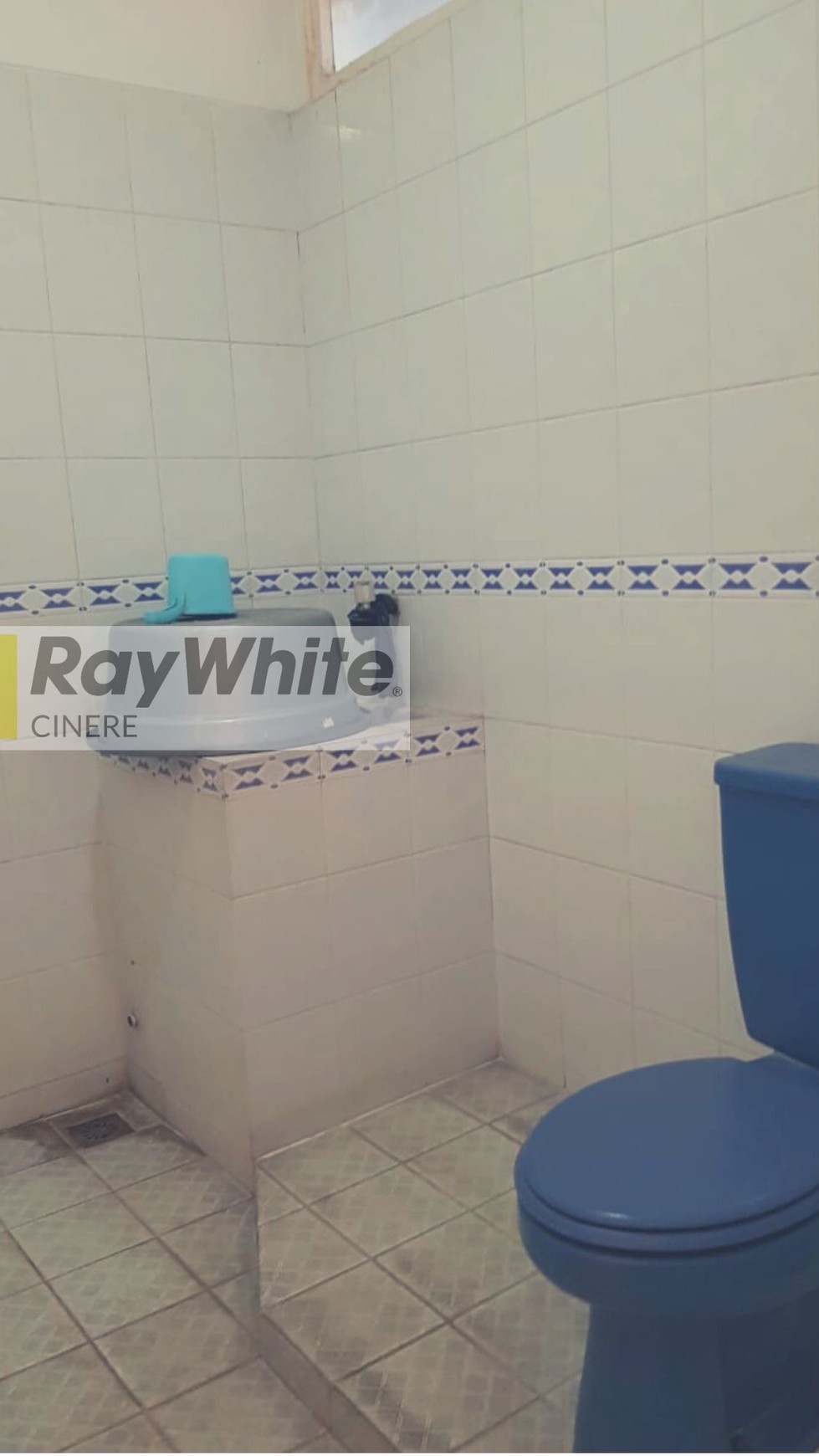 Rumah Lama Terawat dan Indah di Kawasan Pondok Indah