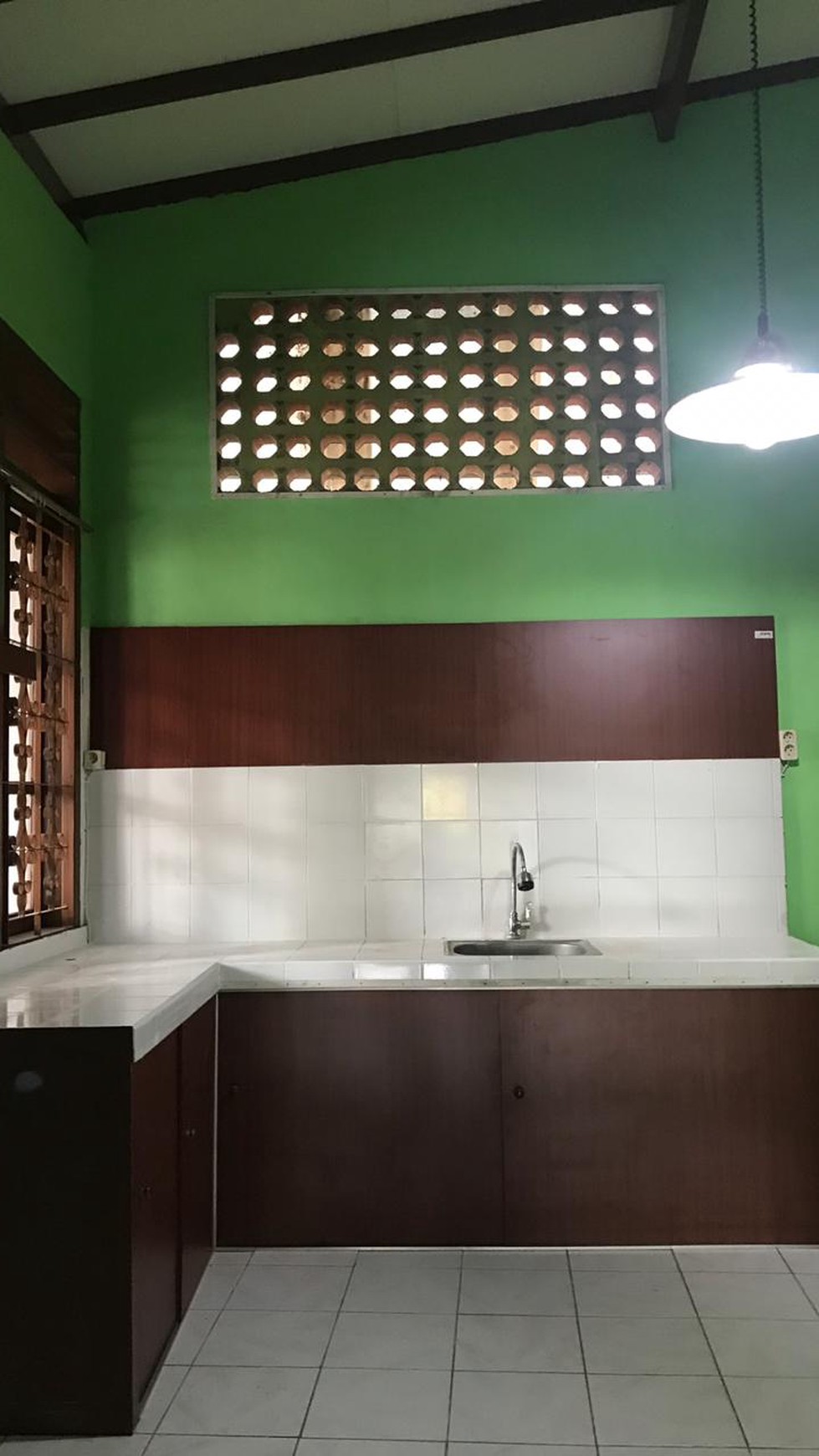 Rumah Siap Huni,Lokasi oke di Bintaro Jaya 5