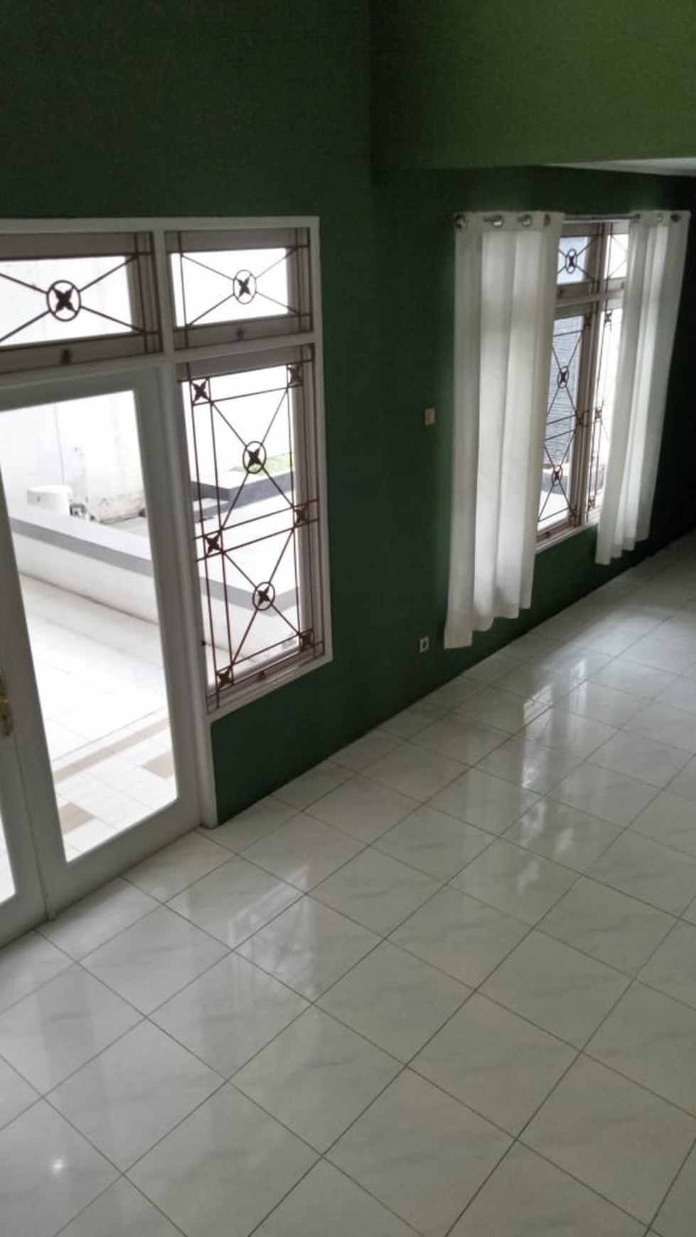 Rumah Siap huni, di Cluster Exclusive Puri Bintaro sektor 9