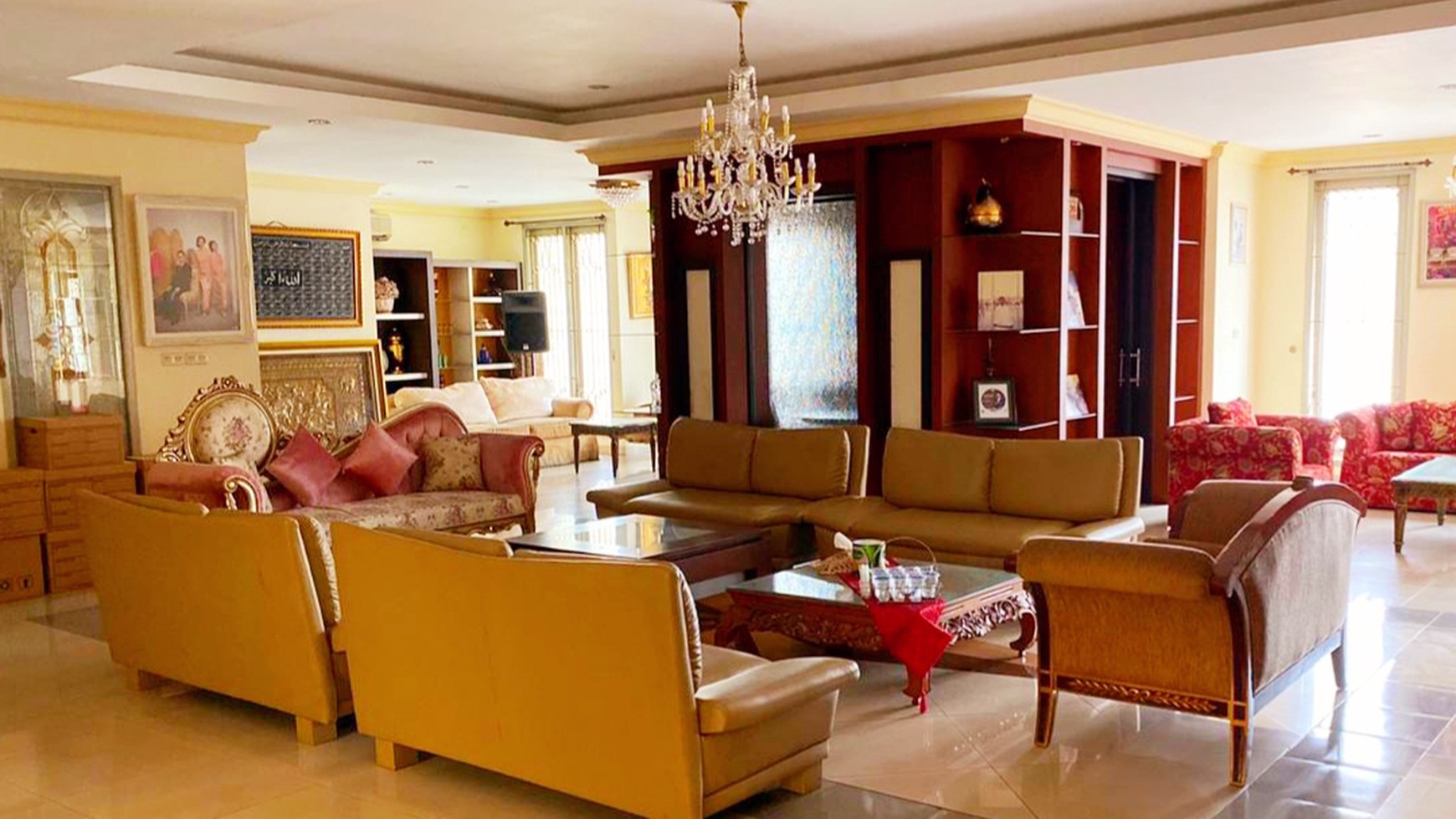 Rumah Mewah di Kemanggisan Jak-Bar 387m harga 23,5M nego sampai DEAL