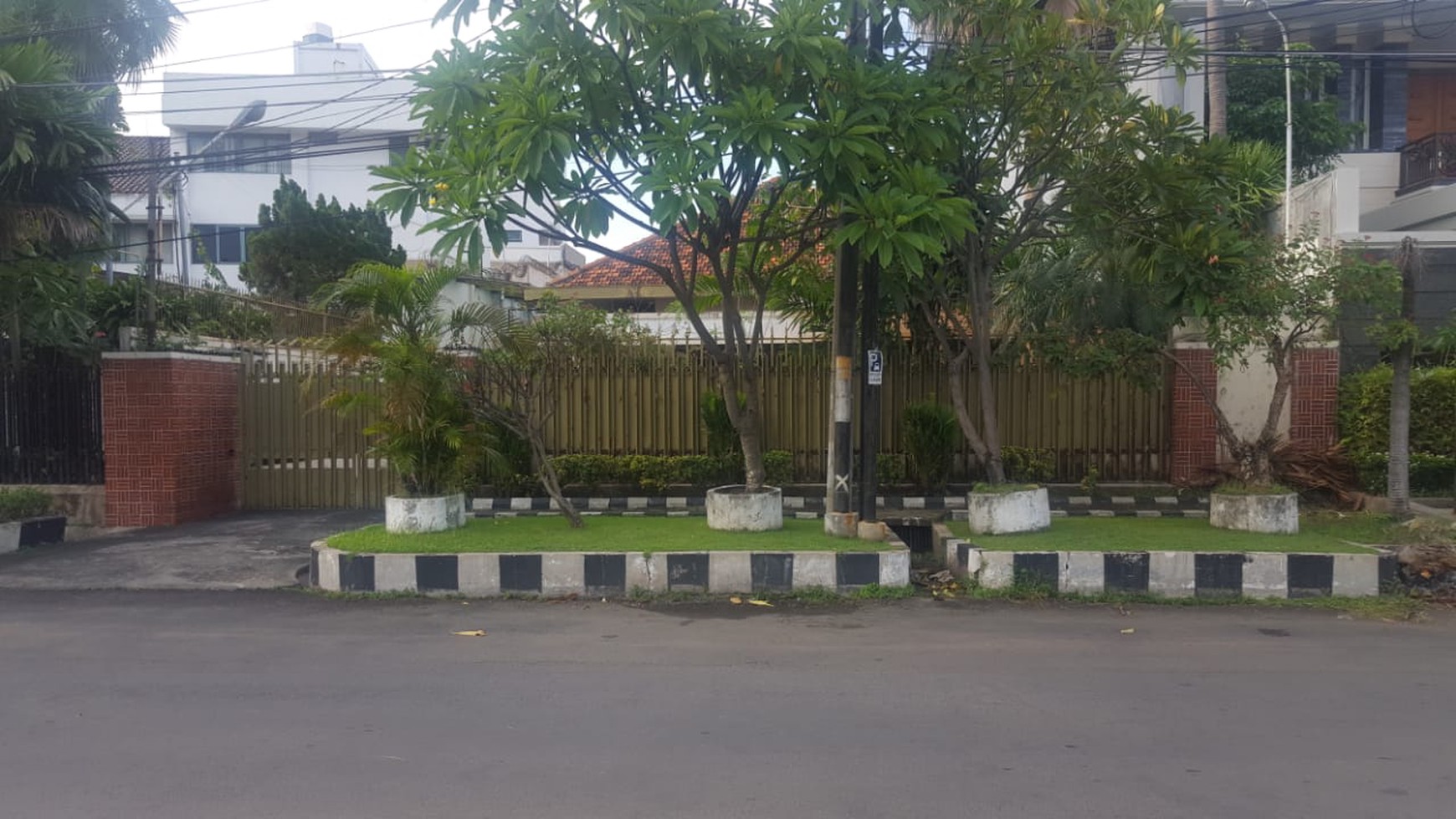 Rumah Wr Supartman Surabaya