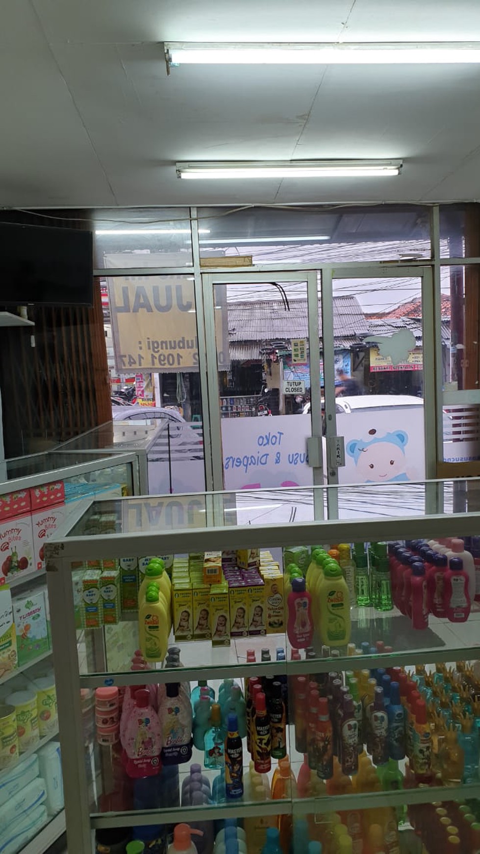 Ruko strategis ,pinggir jalan di Jurangmangu Tangerang