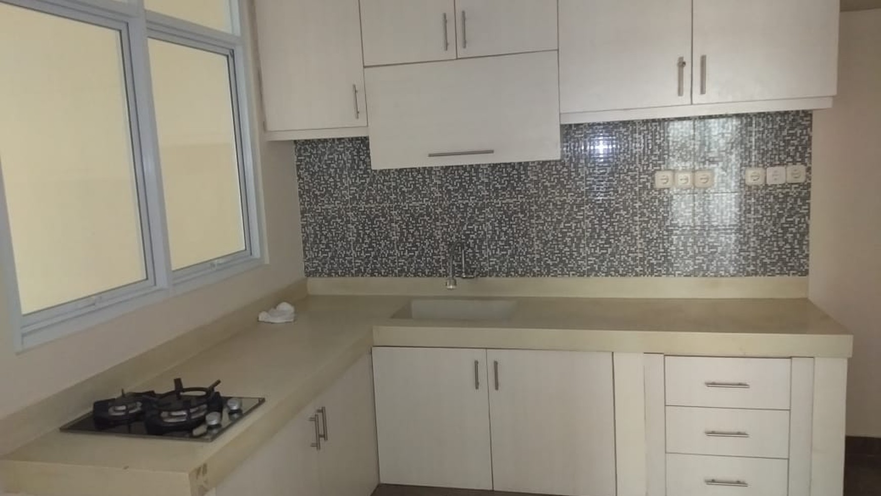 Rumah Bagus,siap huni,lokasi oke sek 9 Bintaro Jaya