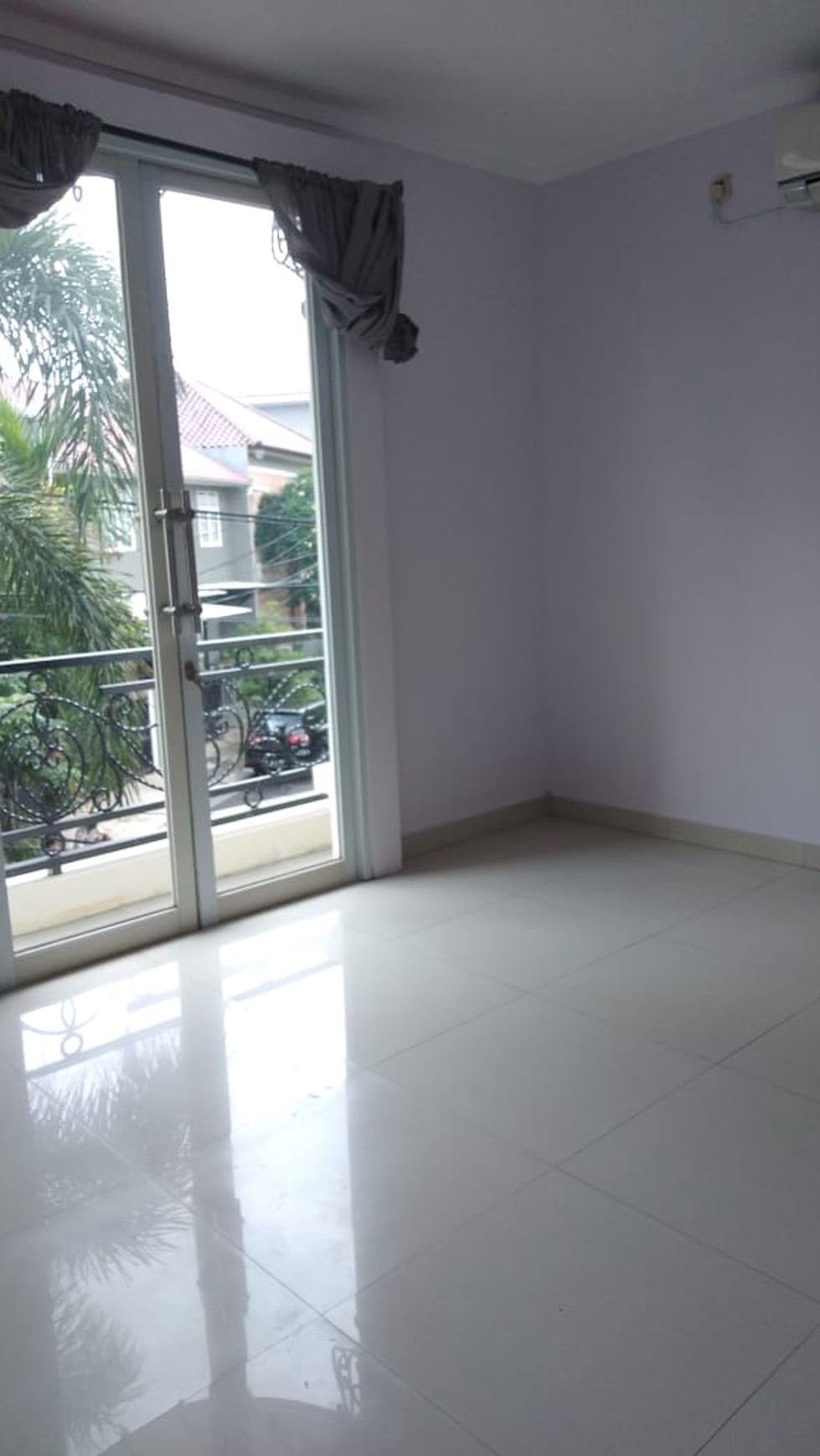 Rumah Bagus,siap huni,lokasi oke sek 9 Bintaro Jaya