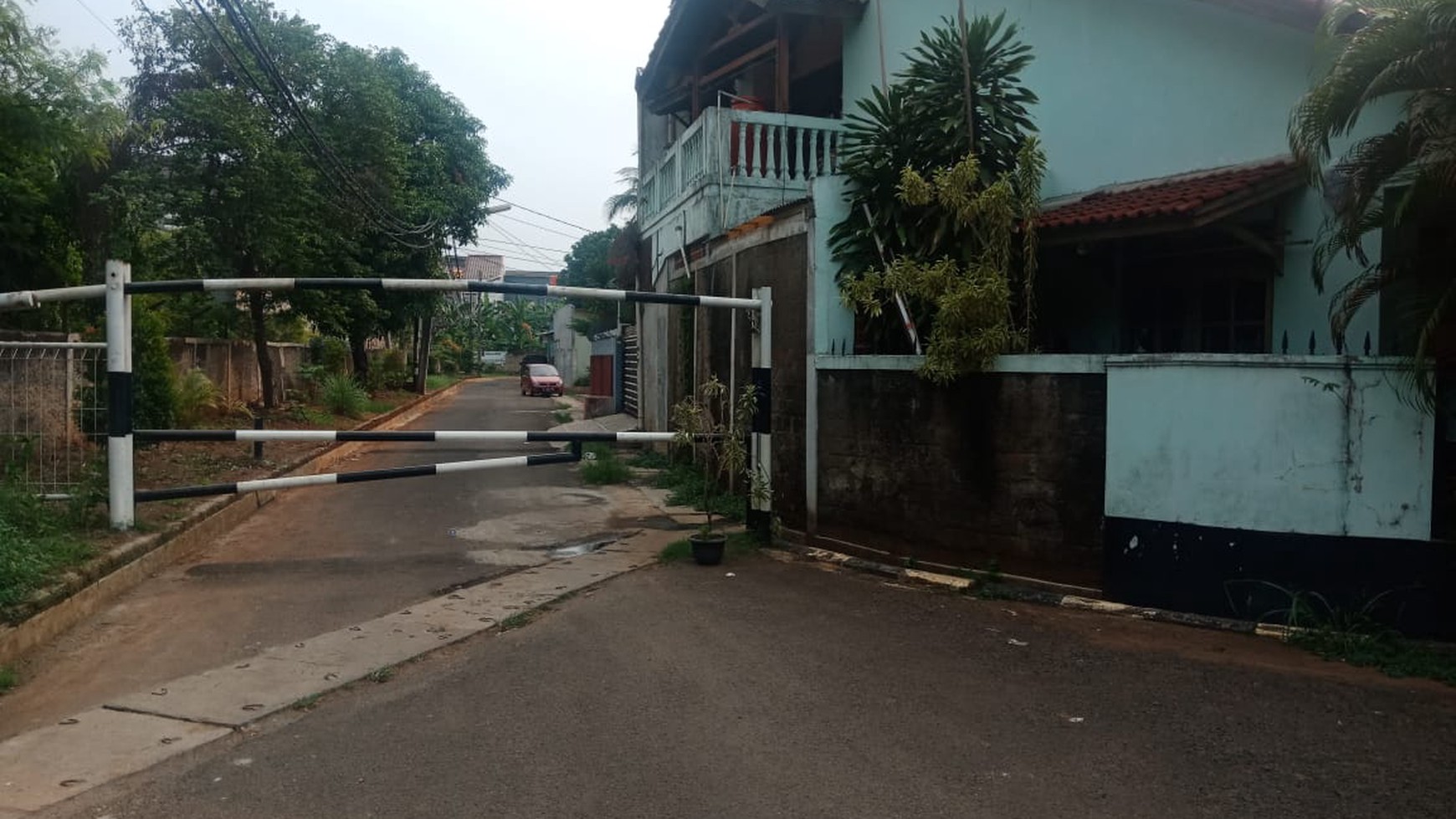 Rumah Hoek,siap huni di Deplu Kreo Tangerang