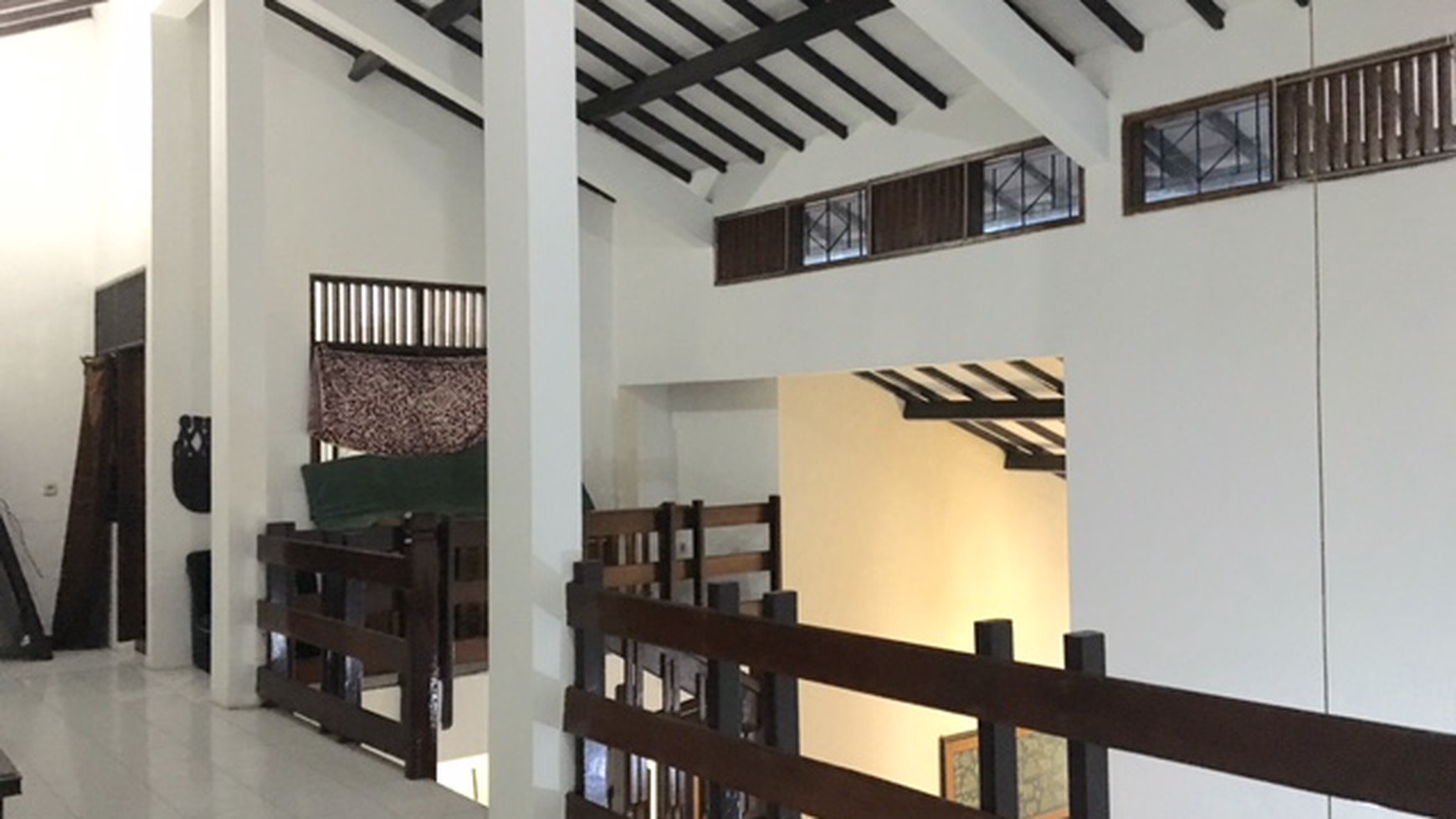 RUMAH NYAMAN DI AREA TENANG PONDOK INDAH