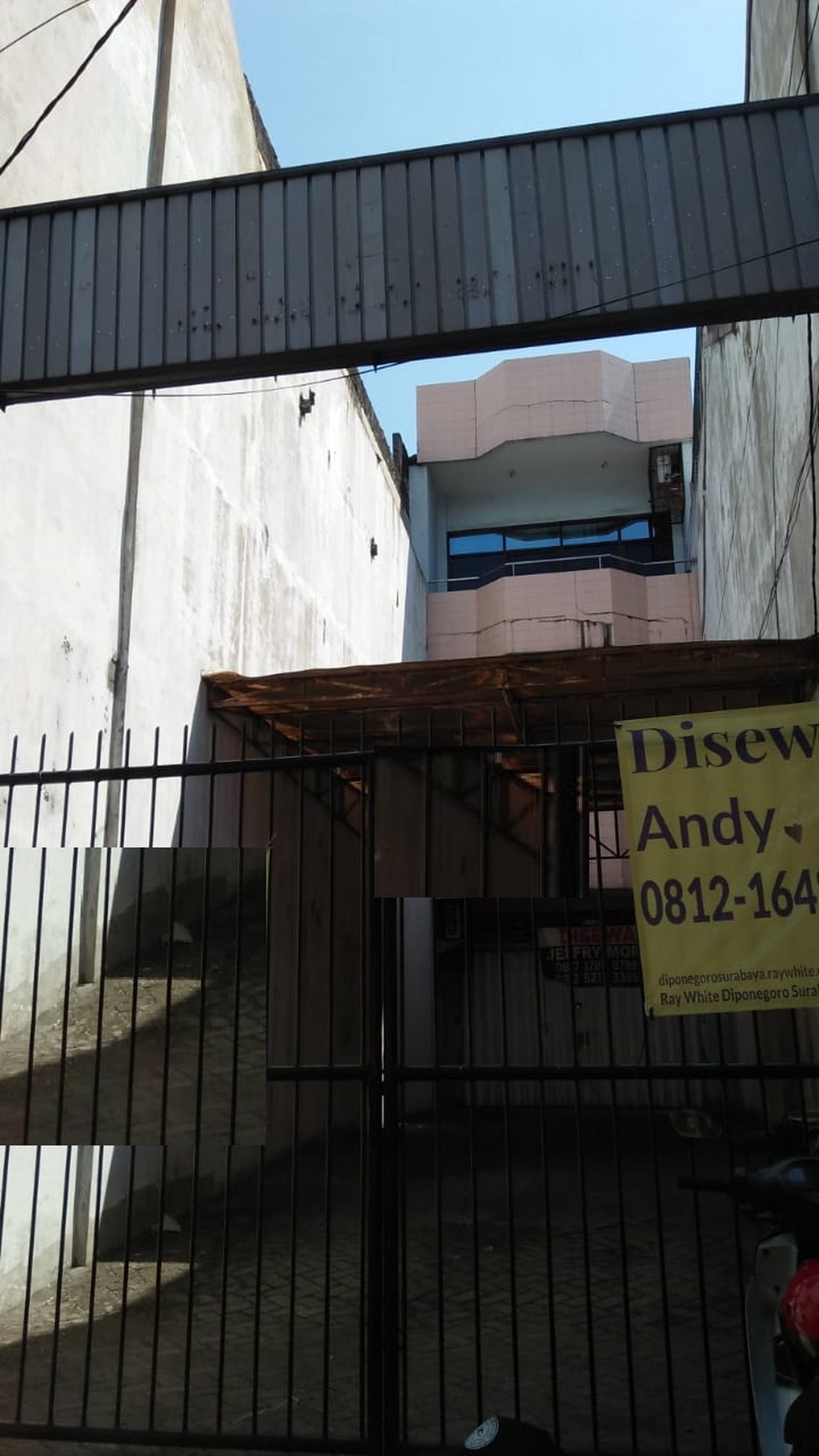 Ruko 3 lantai SHM jalan waspada