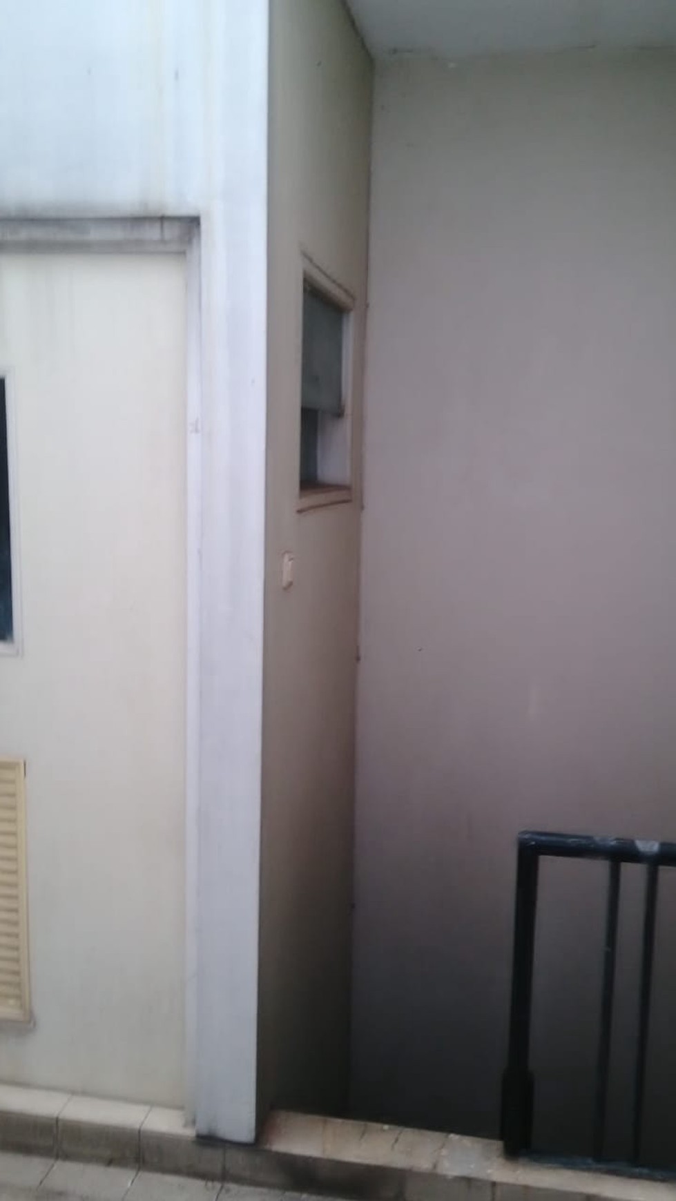 Disewa Rumah di Graha Raya