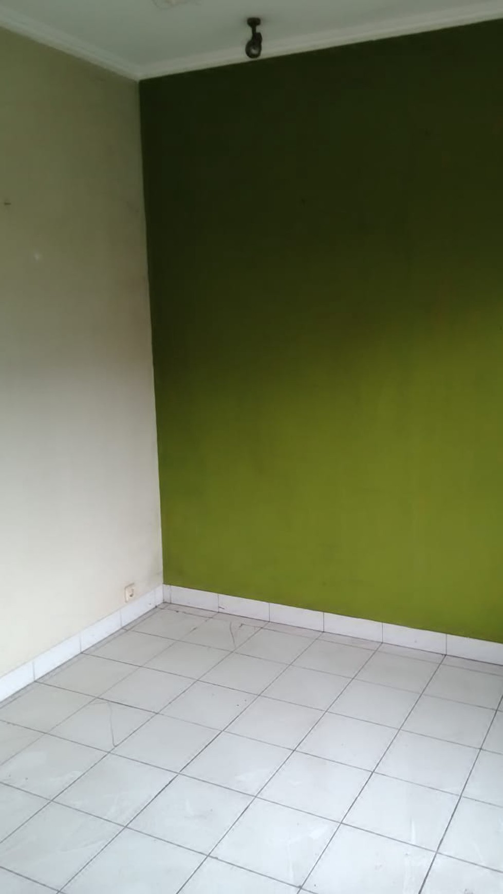 Disewa Rumah di Graha Raya