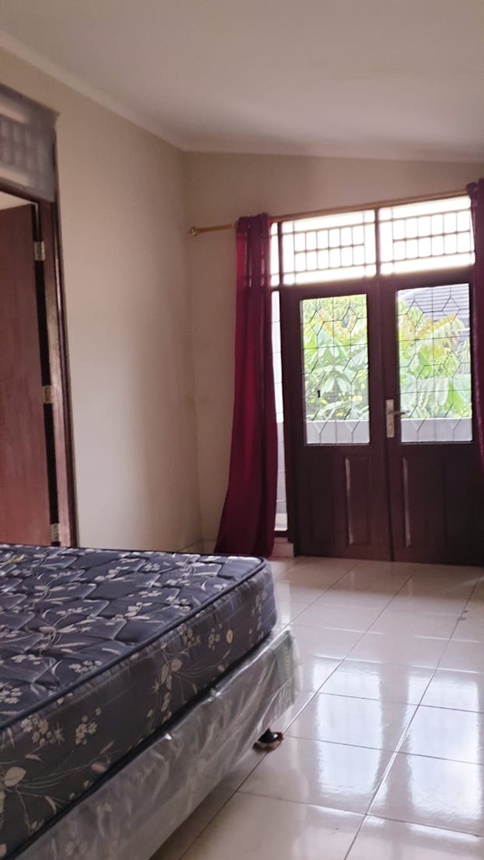 Rumah Luas dan Murah di Kawasan cluster Bintaro jaya Sektor 9