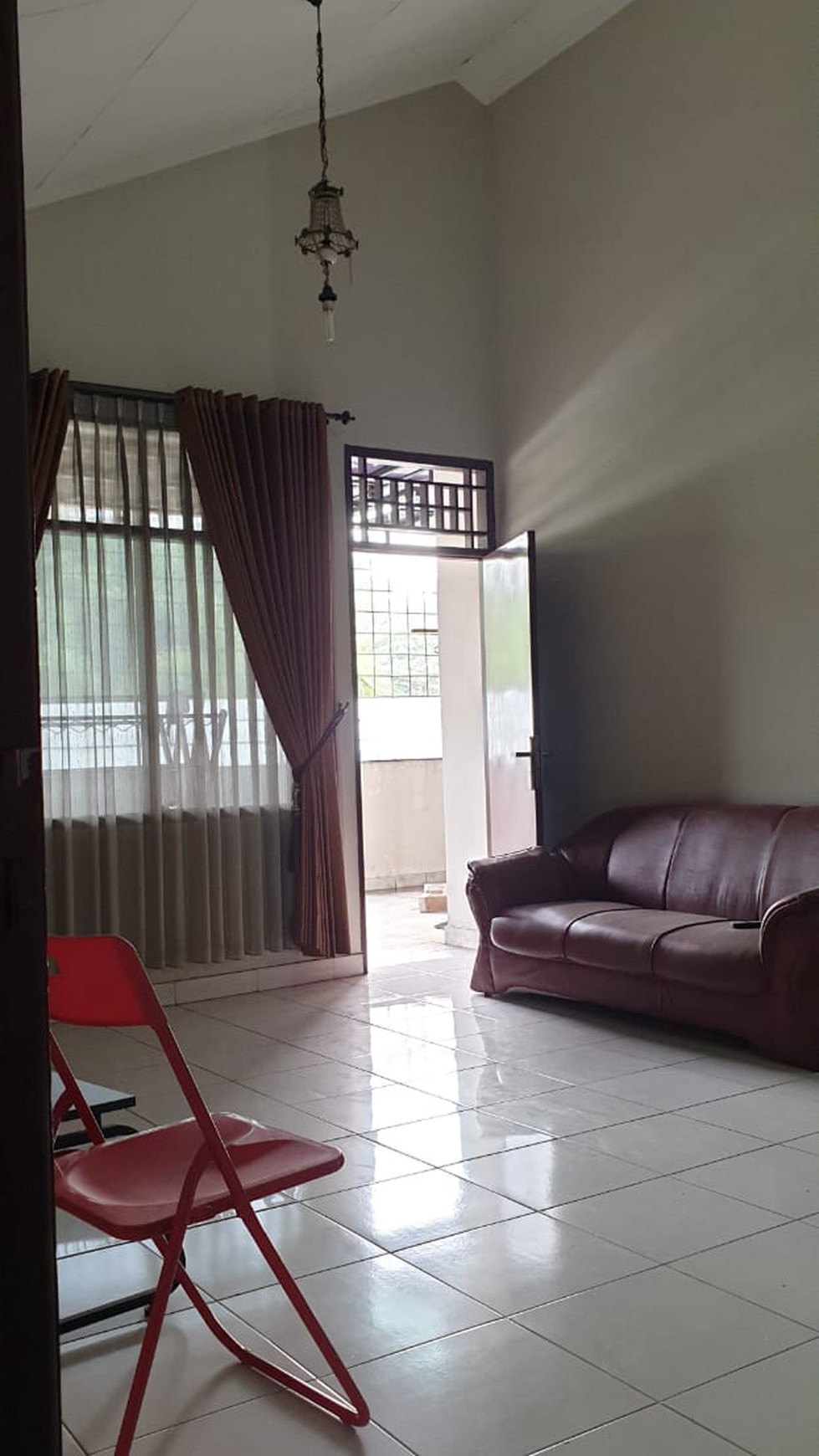 Rumah Luas dan Murah di Kawasan cluster Bintaro jaya Sektor 9