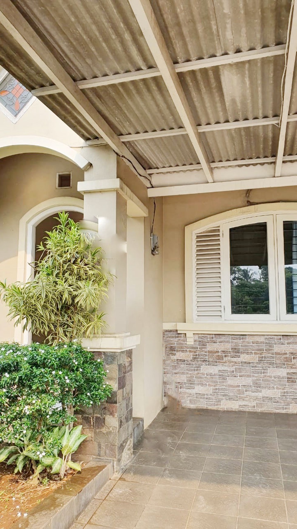 Hotsale! Rumah Murah siap huni di dalam cluster Graha Raya