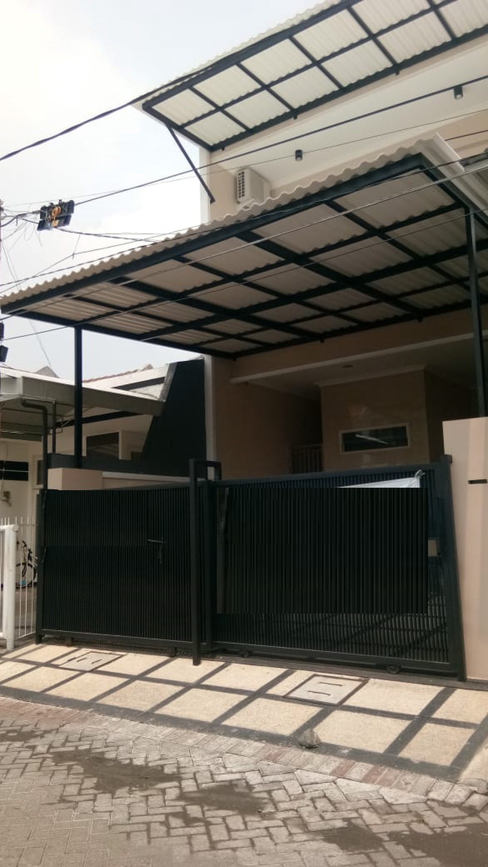 Hunian 2 lantai jalan simpang darmo permai