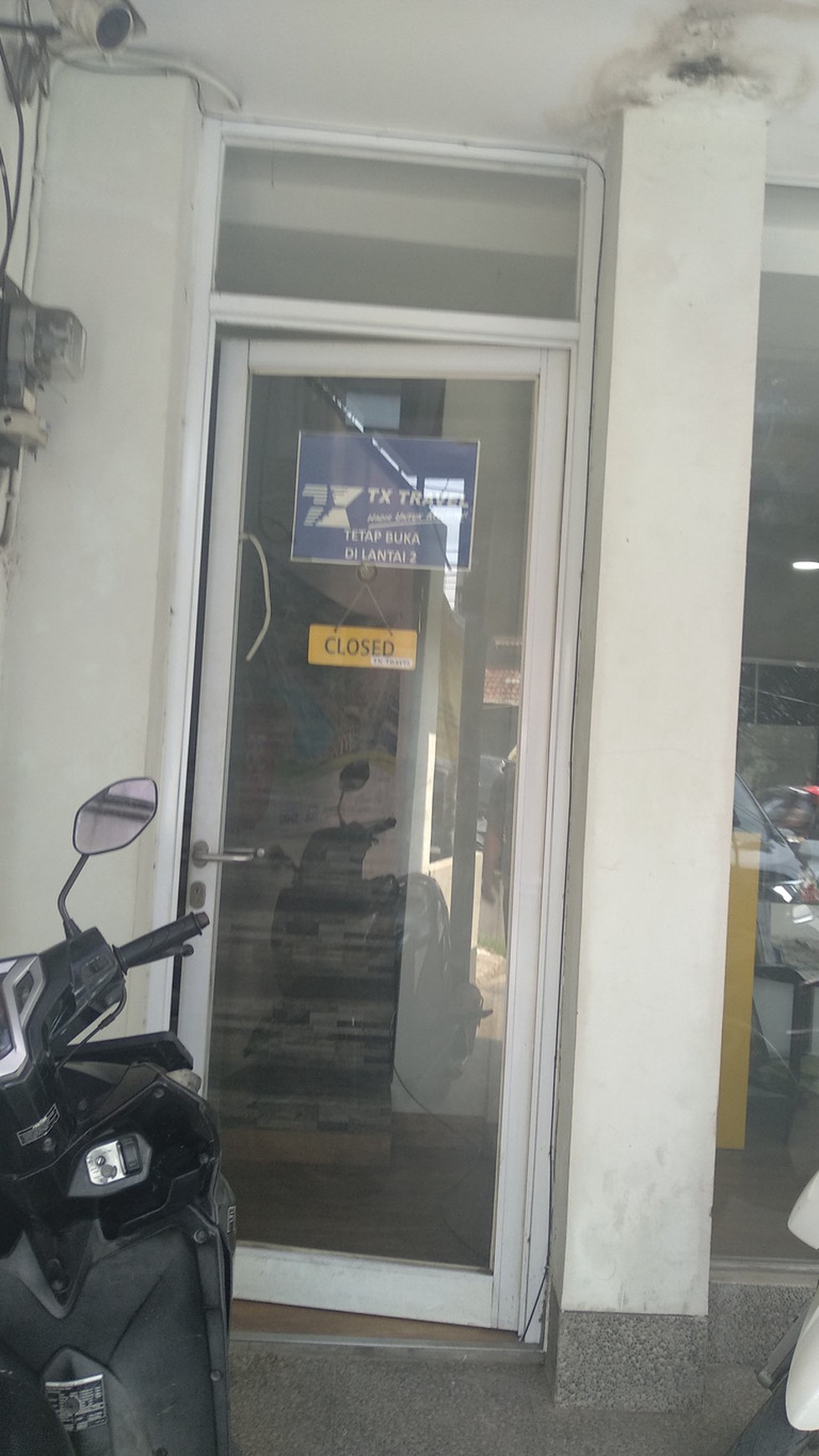 Disewakan Ruang Kantor di Bintaro sektor 5, ukuran 4 x 5, Harga 45 juta/th, (minimal kontrak 2 tahun)