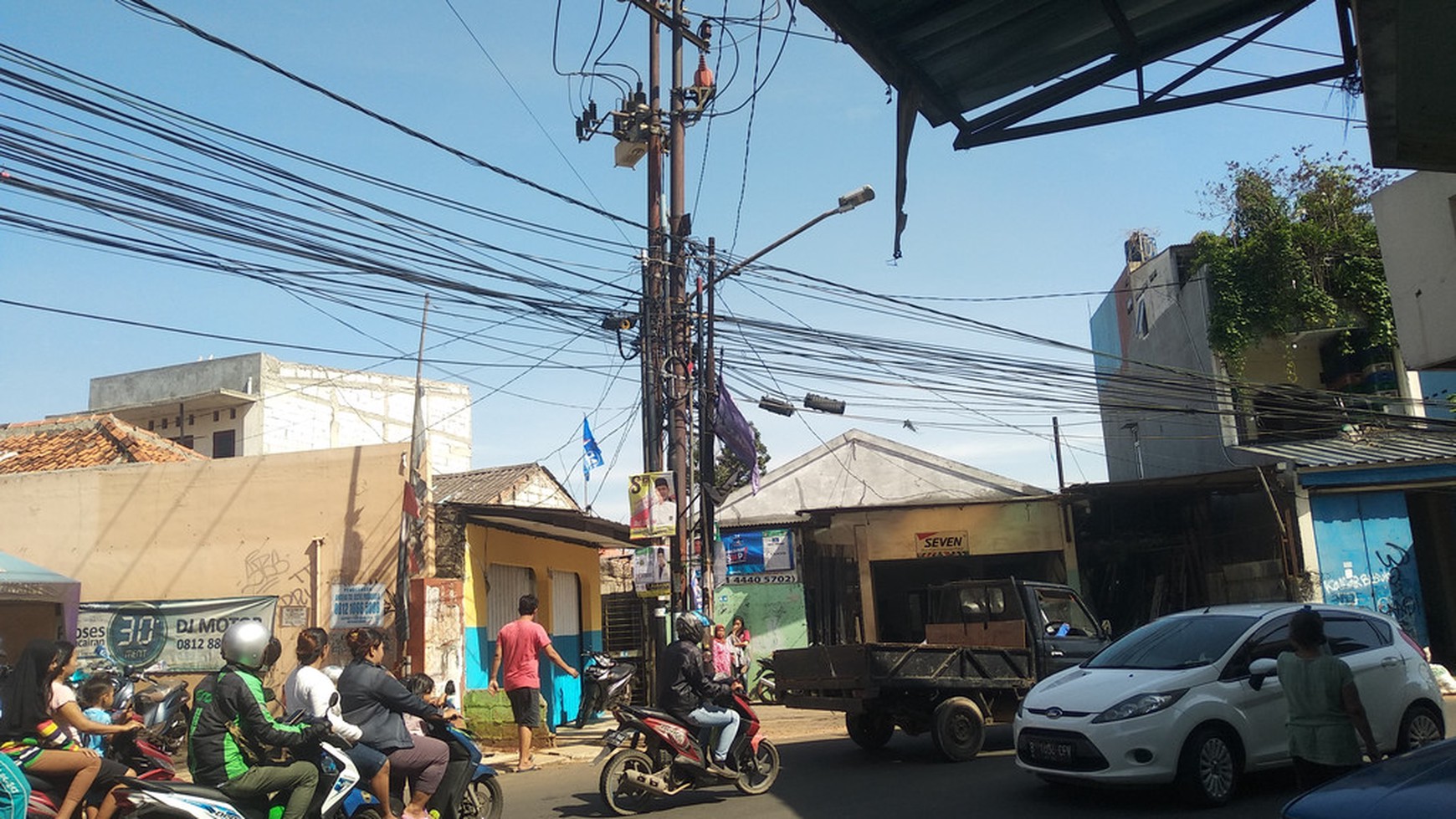 Tanah + Bangunan Jl. Raya Pondok Aren, Luas 358, Harga 8 Juta / Meter, NEGO.#TSAG