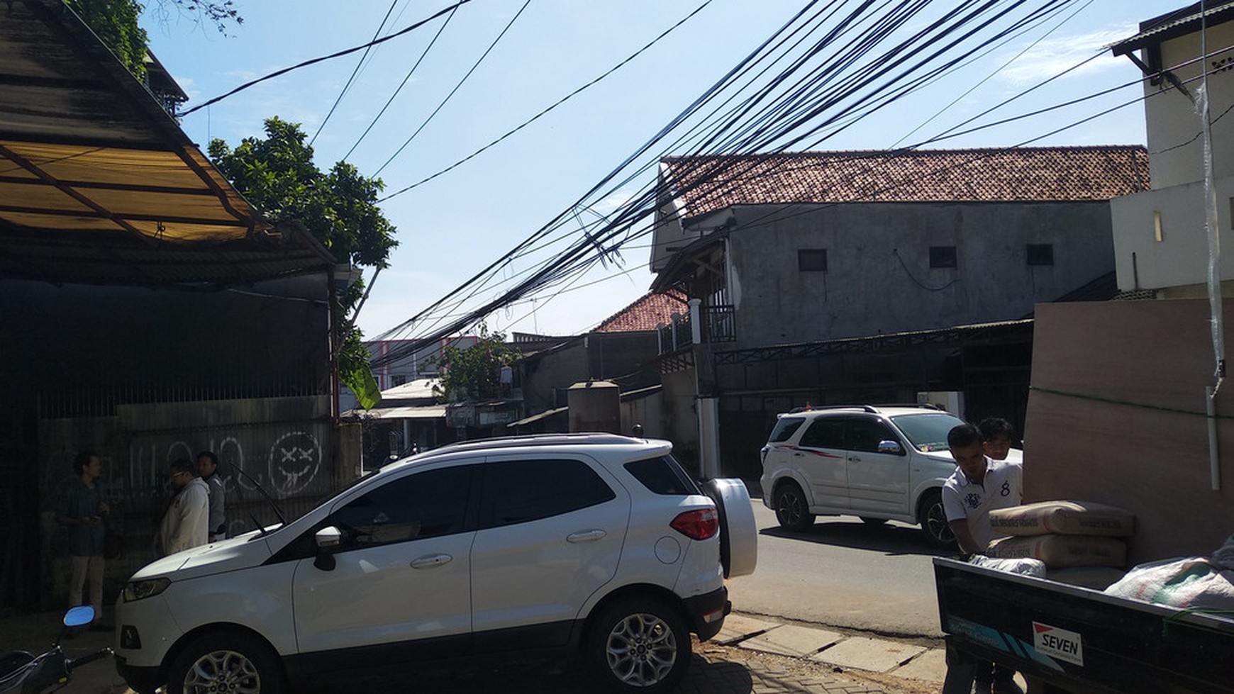 Tanah + Bangunan Jl. Raya Pondok Aren, Luas 358, Harga 8 Juta / Meter, NEGO.#TSAG