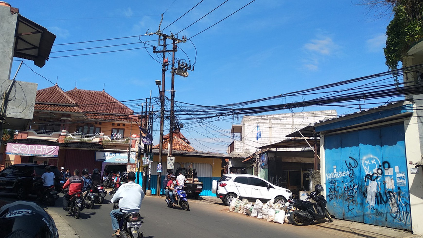 Tanah + Bangunan Jl. Raya Pondok Aren, Luas 358, Harga 8 Juta / Meter, NEGO.#TSAG