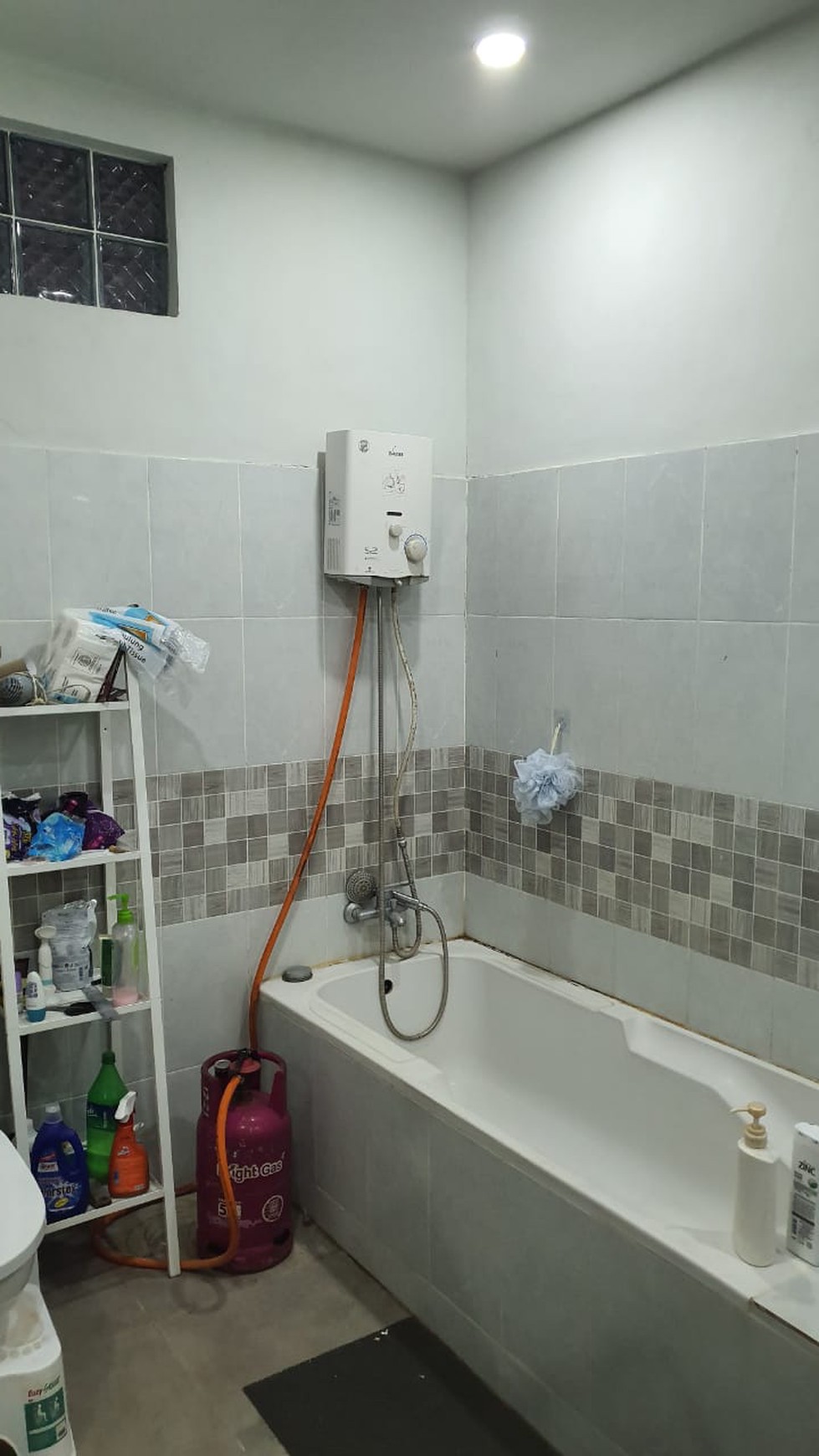 Rumah Siap Huni dan Murah di Cluster Graha Raya, Bintaro