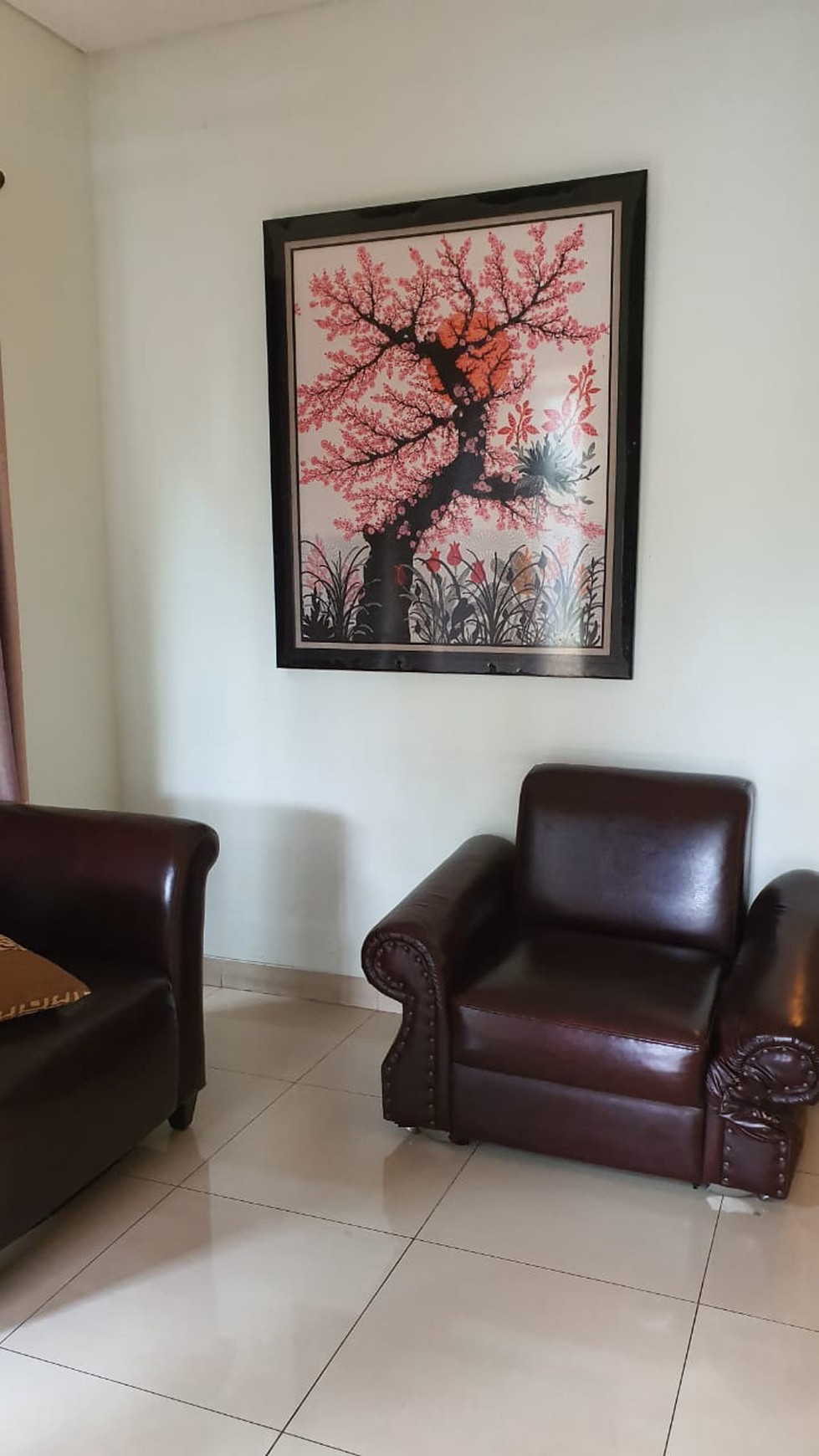 Rumah Cantik dan Siap Huni di Cluster Premium Kebayoran Residence, Bintaro